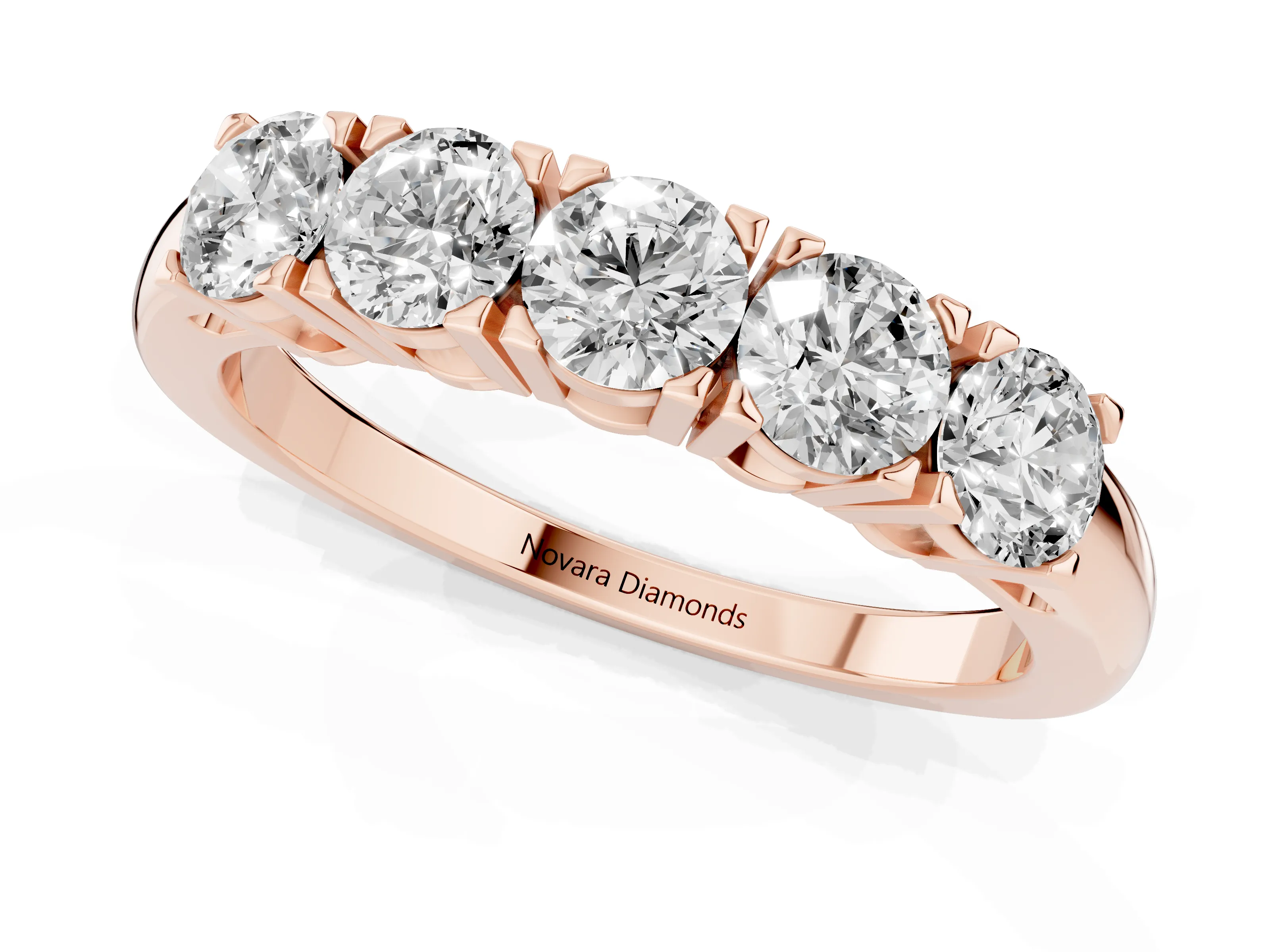 Five-Stone Round Diamond Aligned Row Band Set in Rose gold with Prong Setting