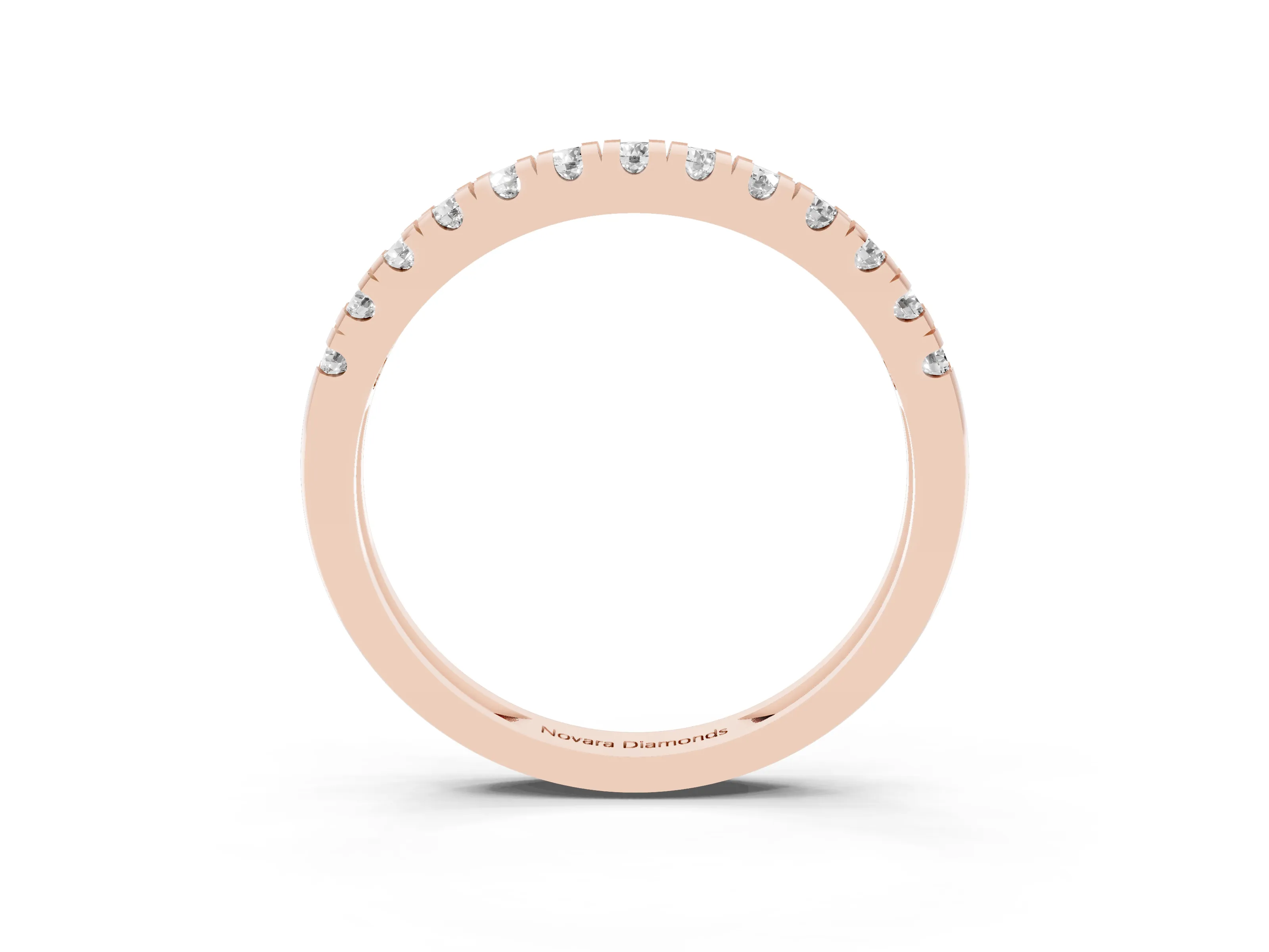 Round Cut Diamond Pavé Thin Band Set in Rose gold