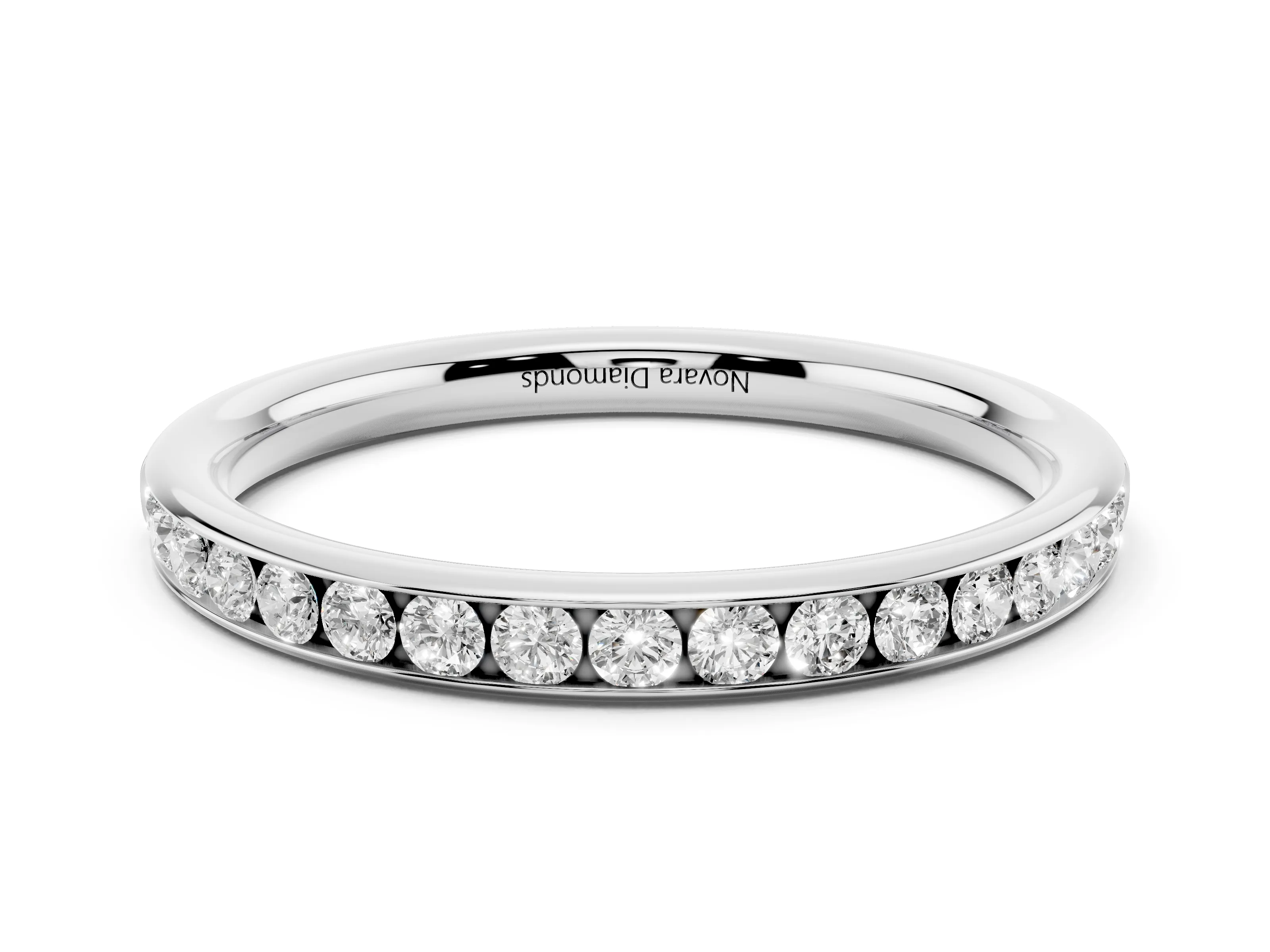 Round Diamond Everyday Comfort Fit Band Set in Platinum with Aligned Channel Row