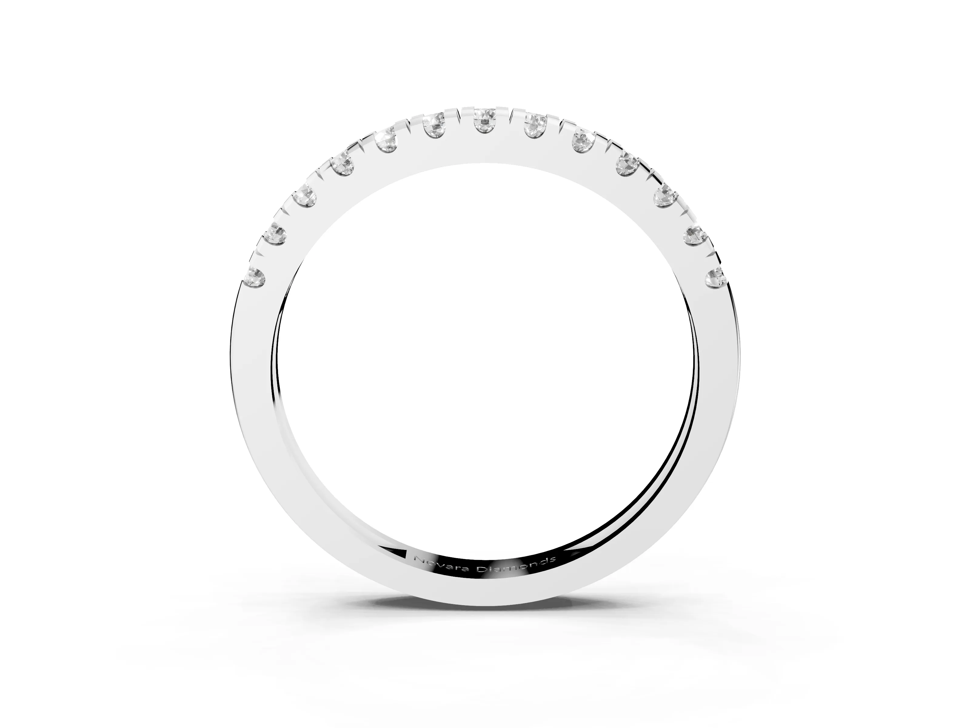 Round Cut Diamond Pavé Thin Band Set in White gold