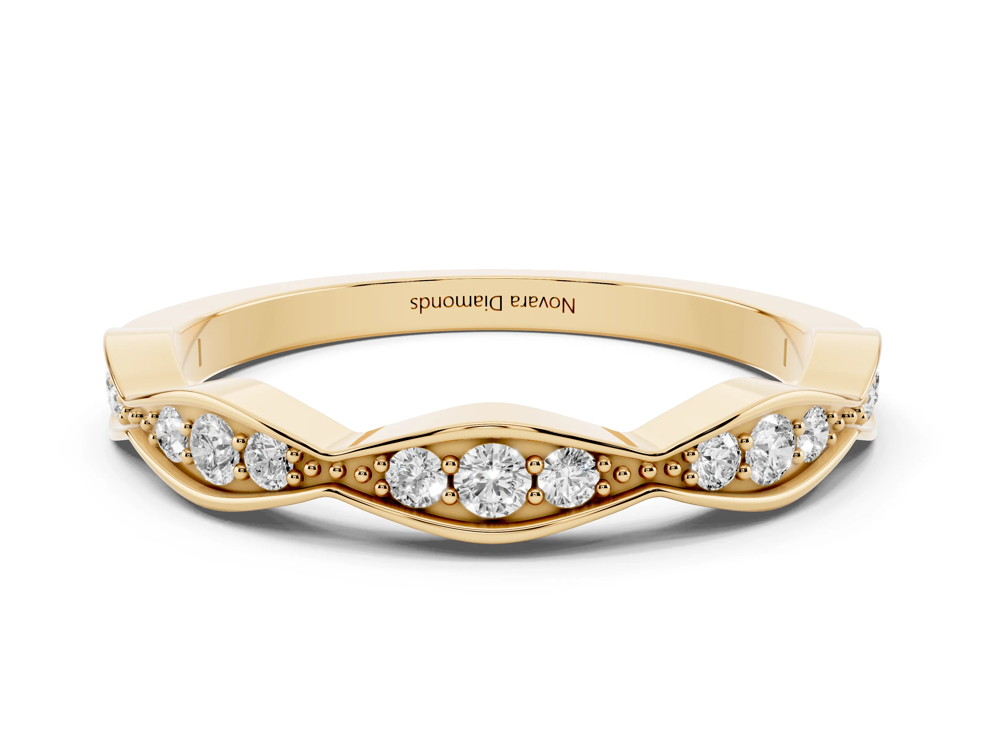 Round Diamond Scalloped Pavé Eternity Band Set in Yellow gold