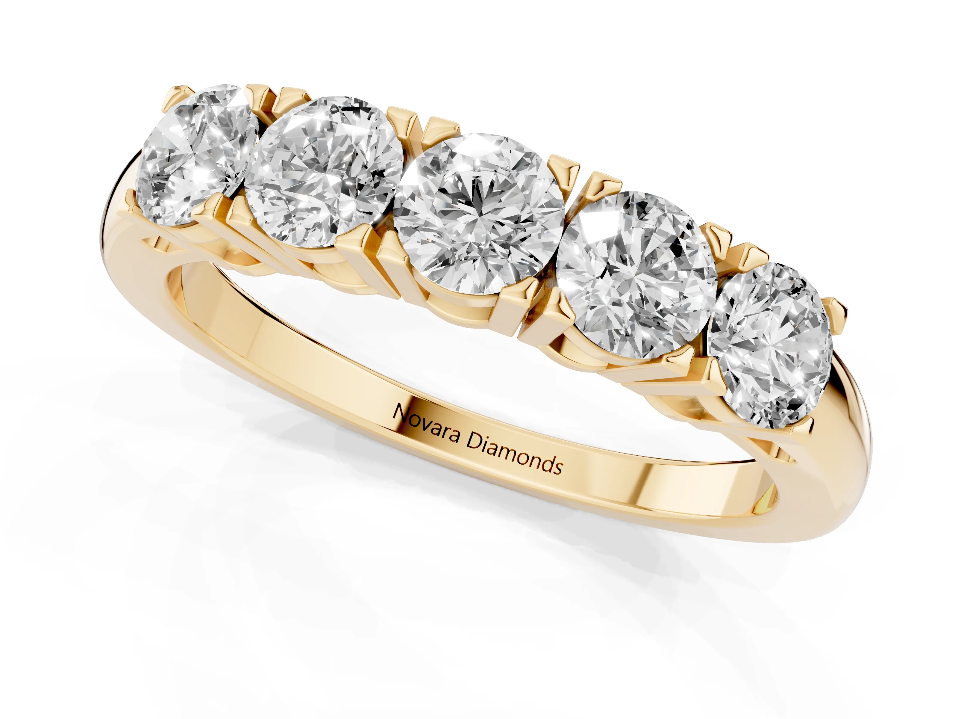 Five-Stone Round Diamond Aligned Row Band Set in Yellow gold with Prong Setting