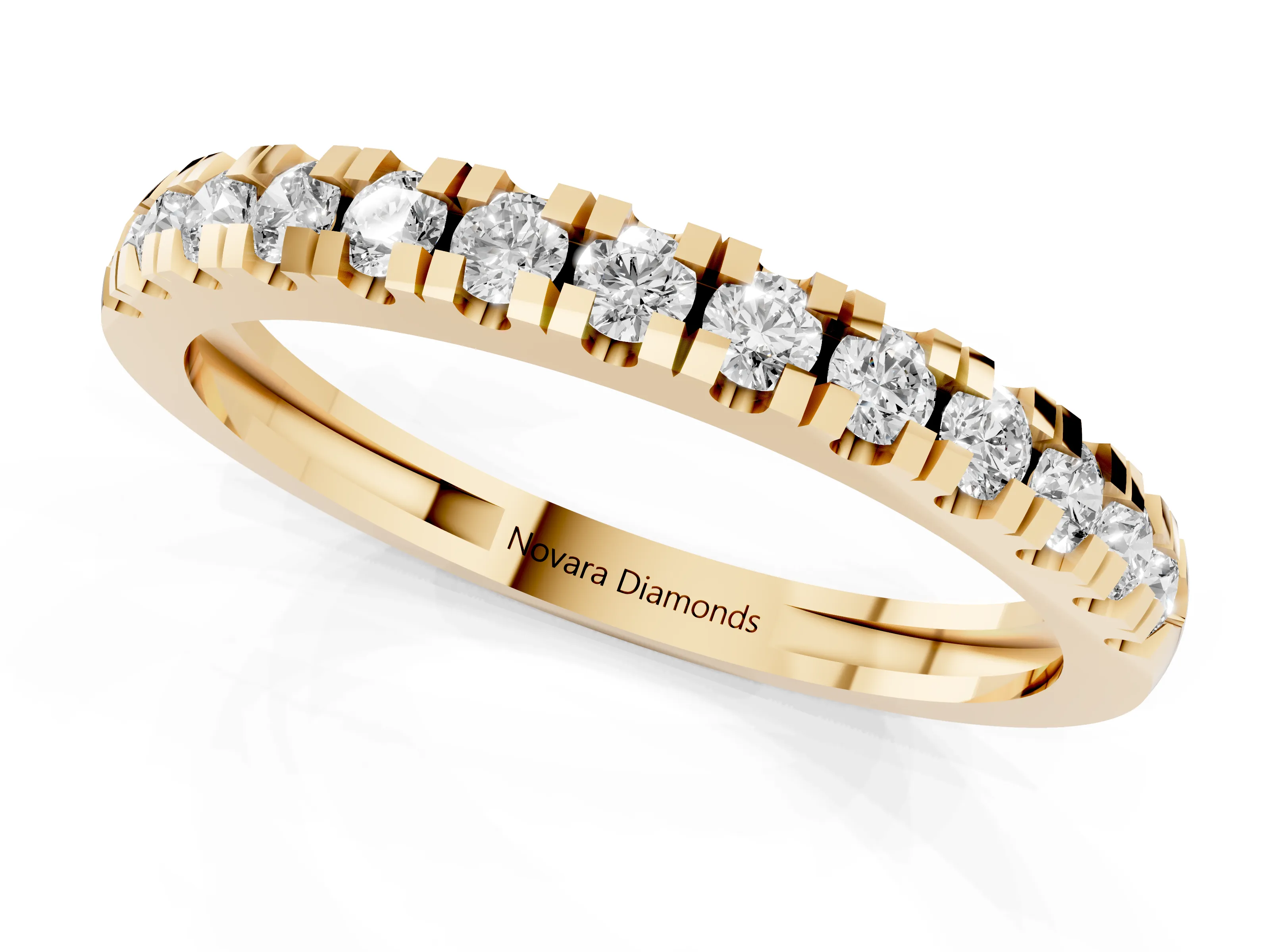 Round Cut Diamond Pavé Thin Band Set in Yellow gold