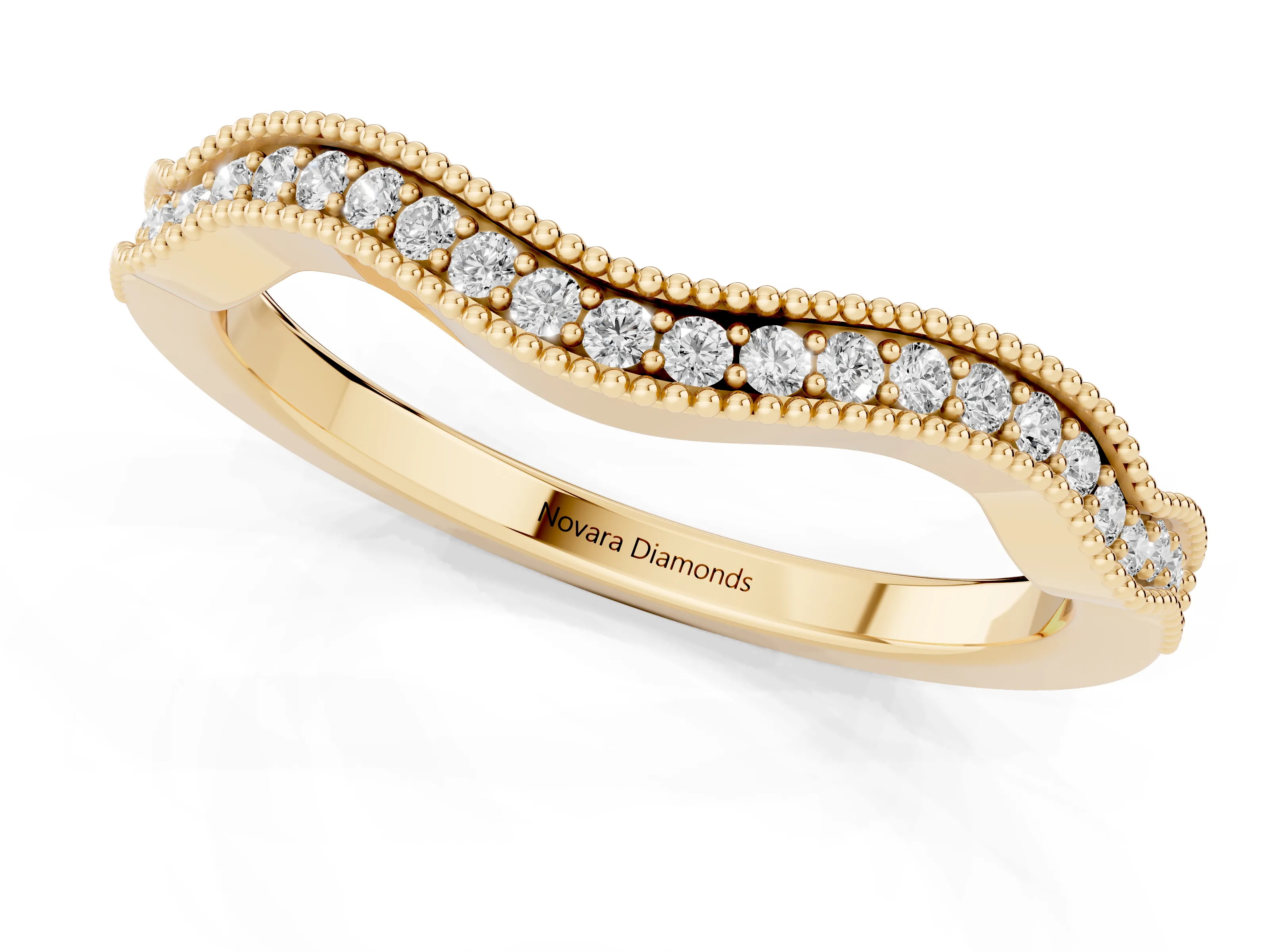 Round Diamond Curved Pavé Band Set in Yellow gold with Milgrain Detailing