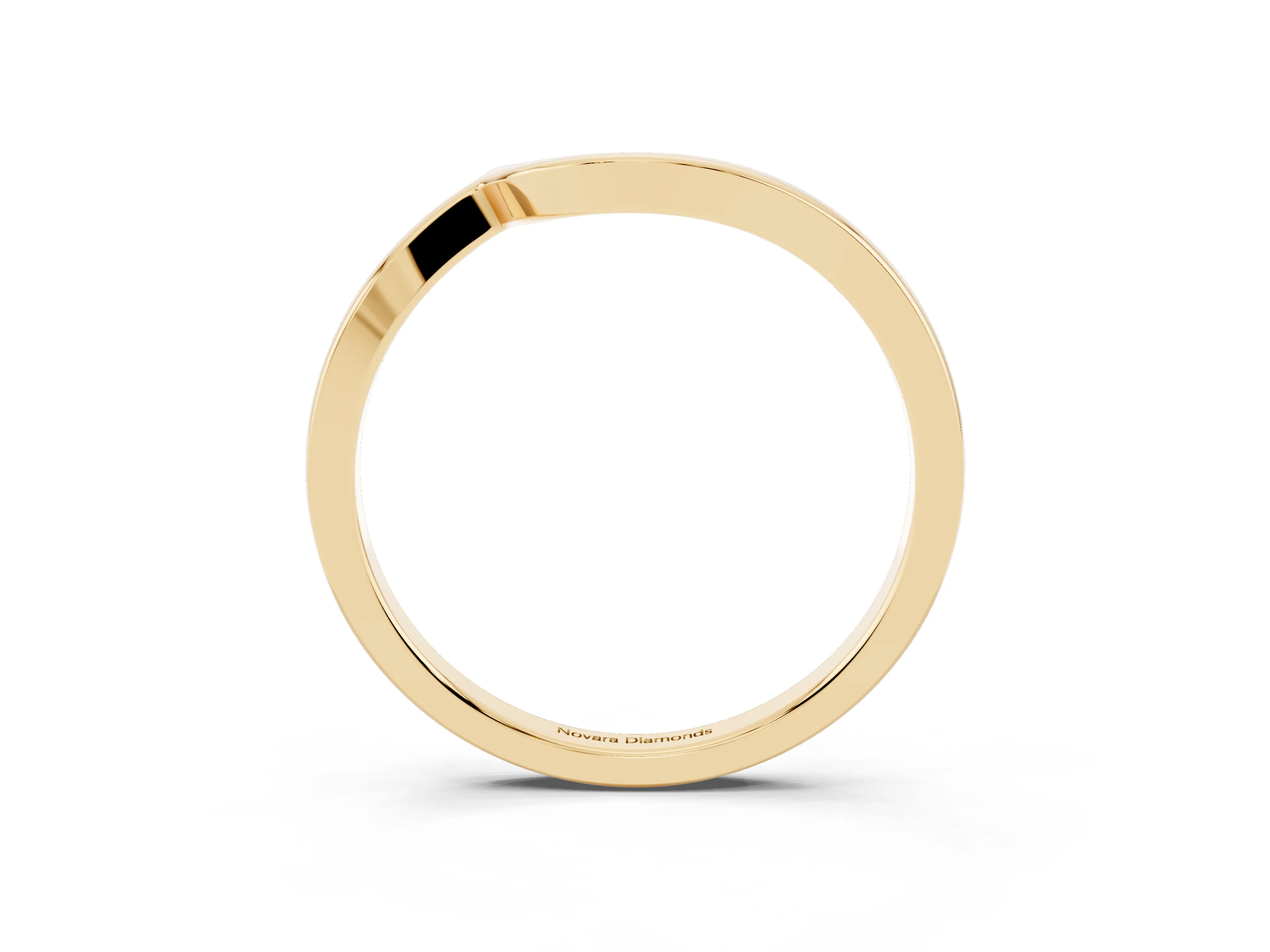 Round Diamond Curved Solitaire Band Set in Yellow gold with Prong Setting