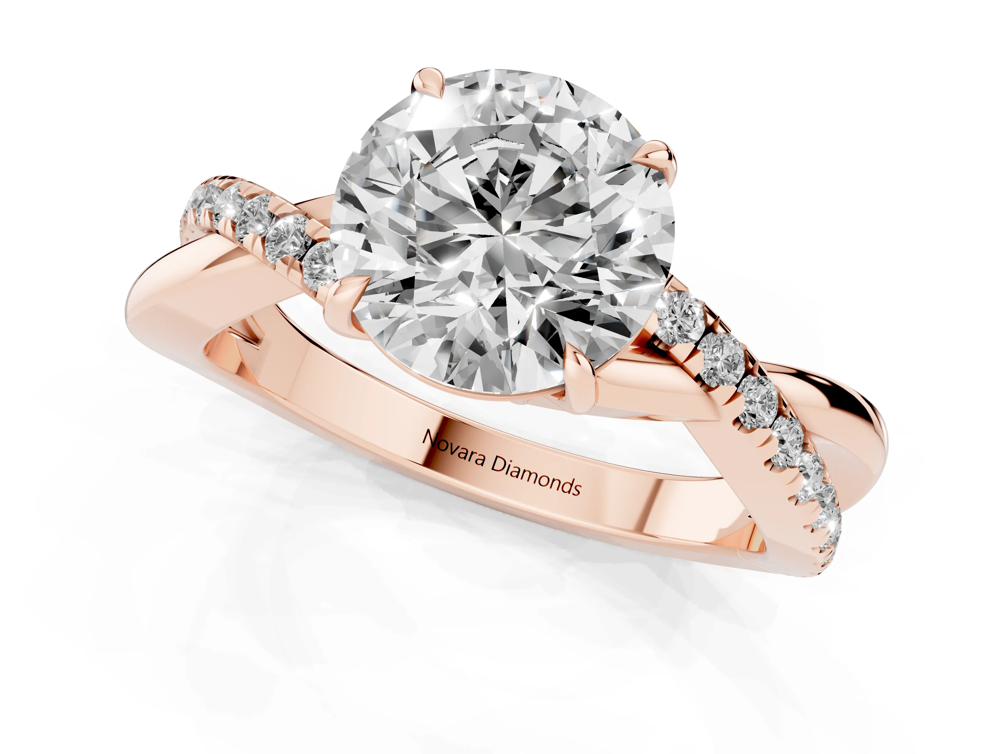 Round Cut Diamond Twisted Pavé Band Ring Set in Rose gold with Prong Setting