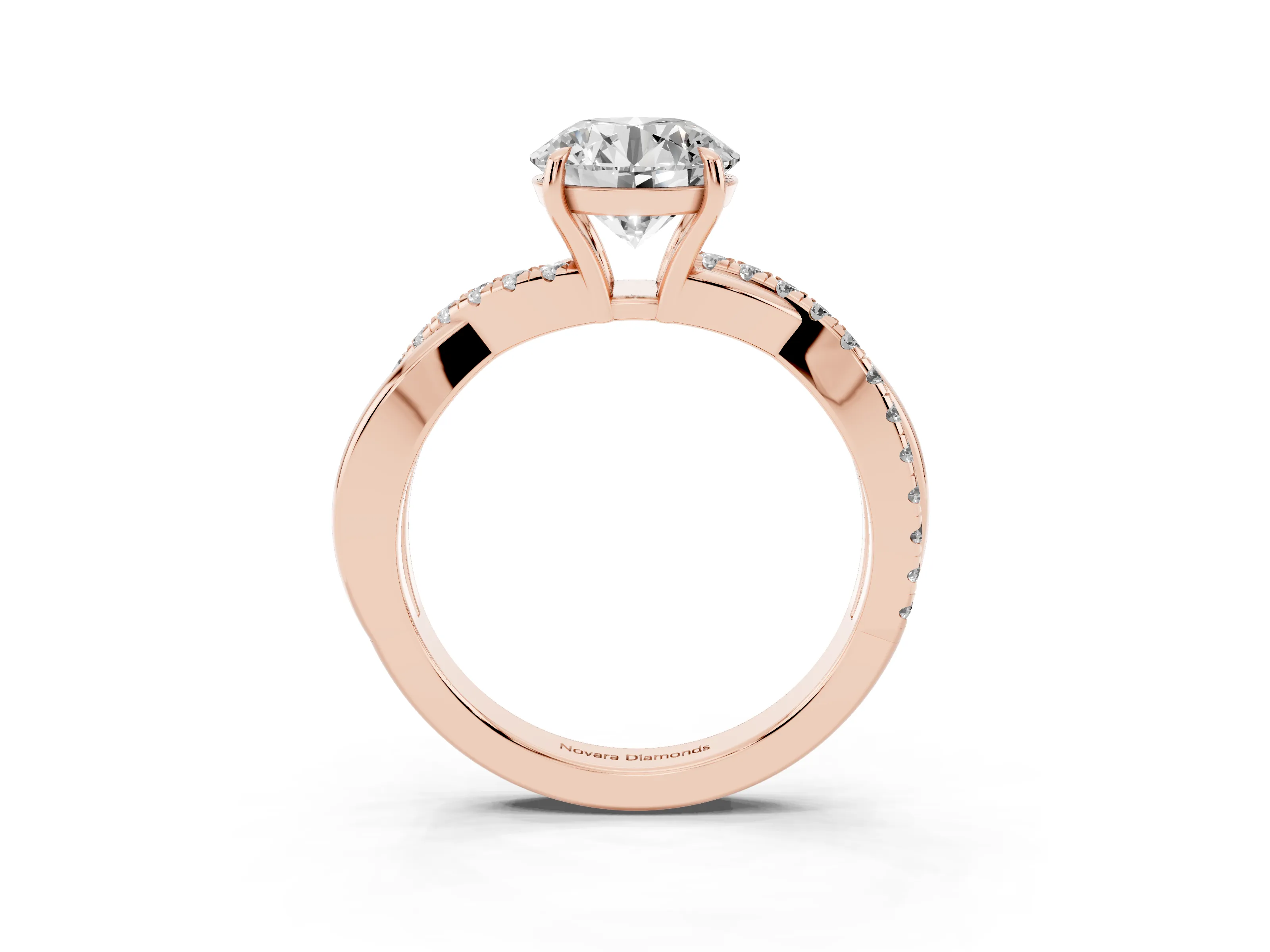 Round Cut Diamond Twisted Pavé Band Ring Set in Rose gold with Prong Setting