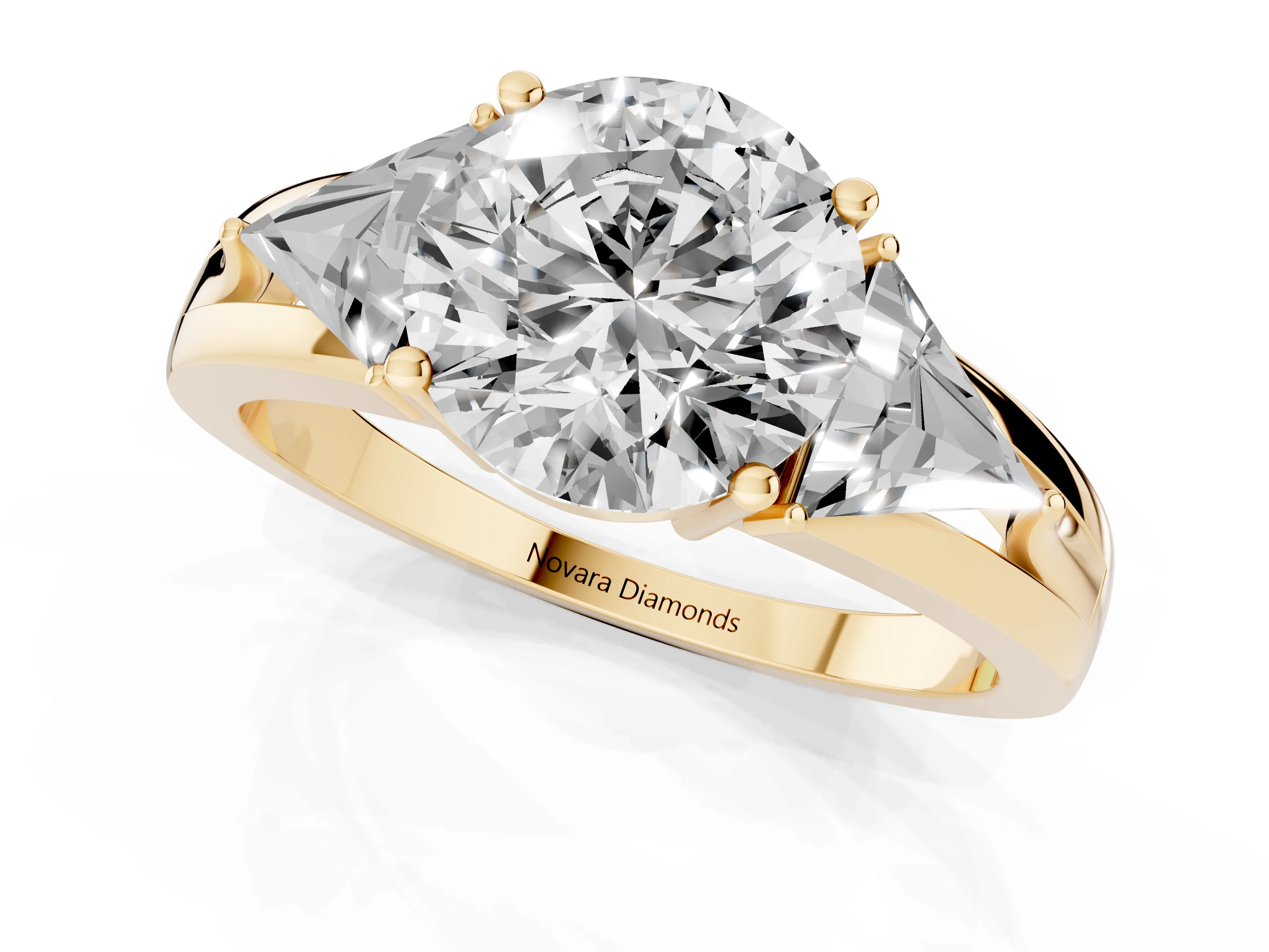 Round Cut Diamond Three-Stone Ring Set in Yellow gold with Trillion Side Stones and Split Shank