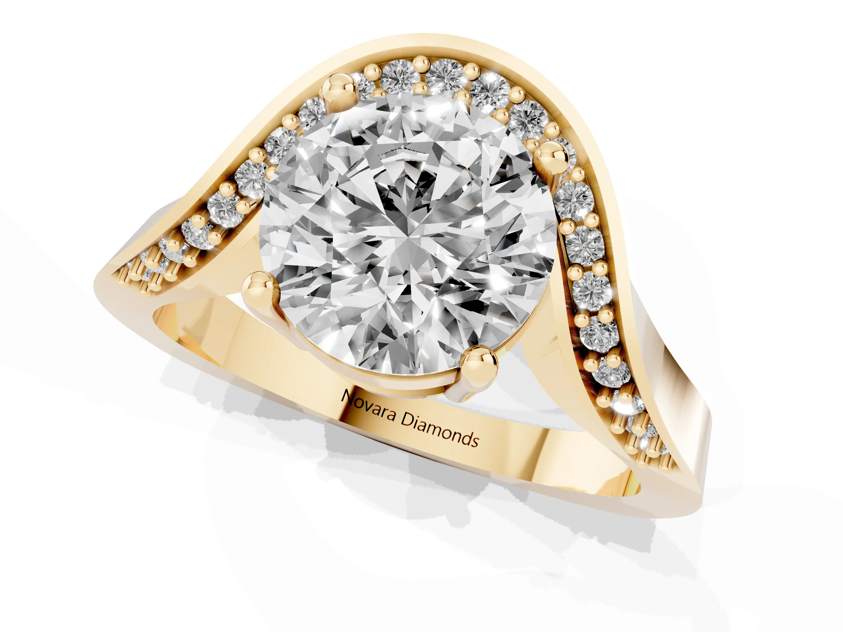 Round Cut Diamond Solitaire Engagement Ring Set in Yellow gold with Pavé Shoulders – second view