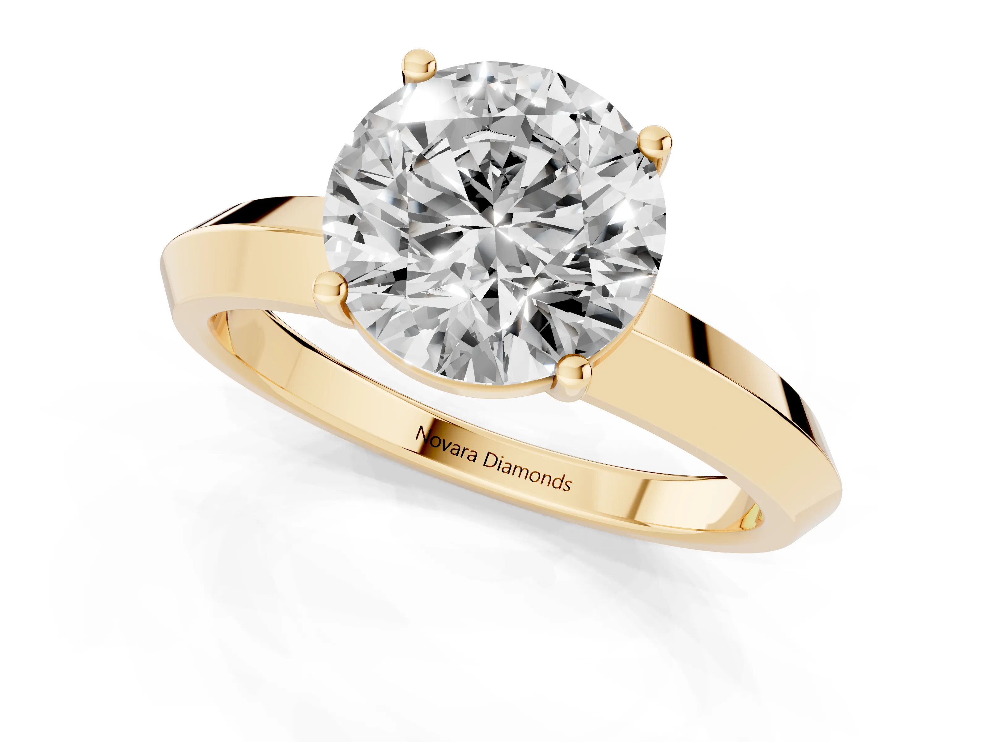 Round Cut Diamond Solitaire Engagement Ring Set in Yellow gold with Flat Band and Prong Setting