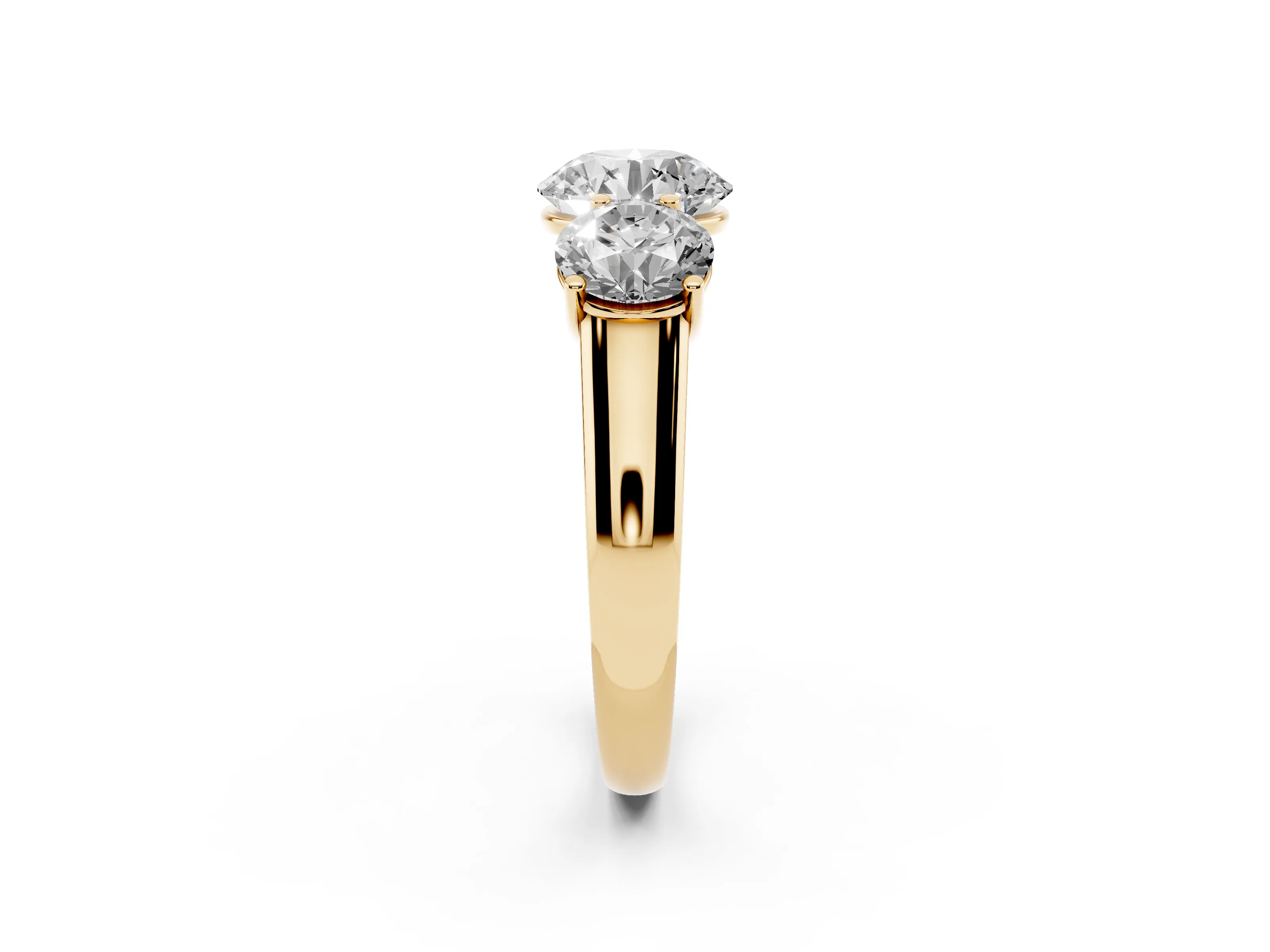 Round Cut Diamond Three-Stone Ring Set in Yellow gold with Plain Polished Band