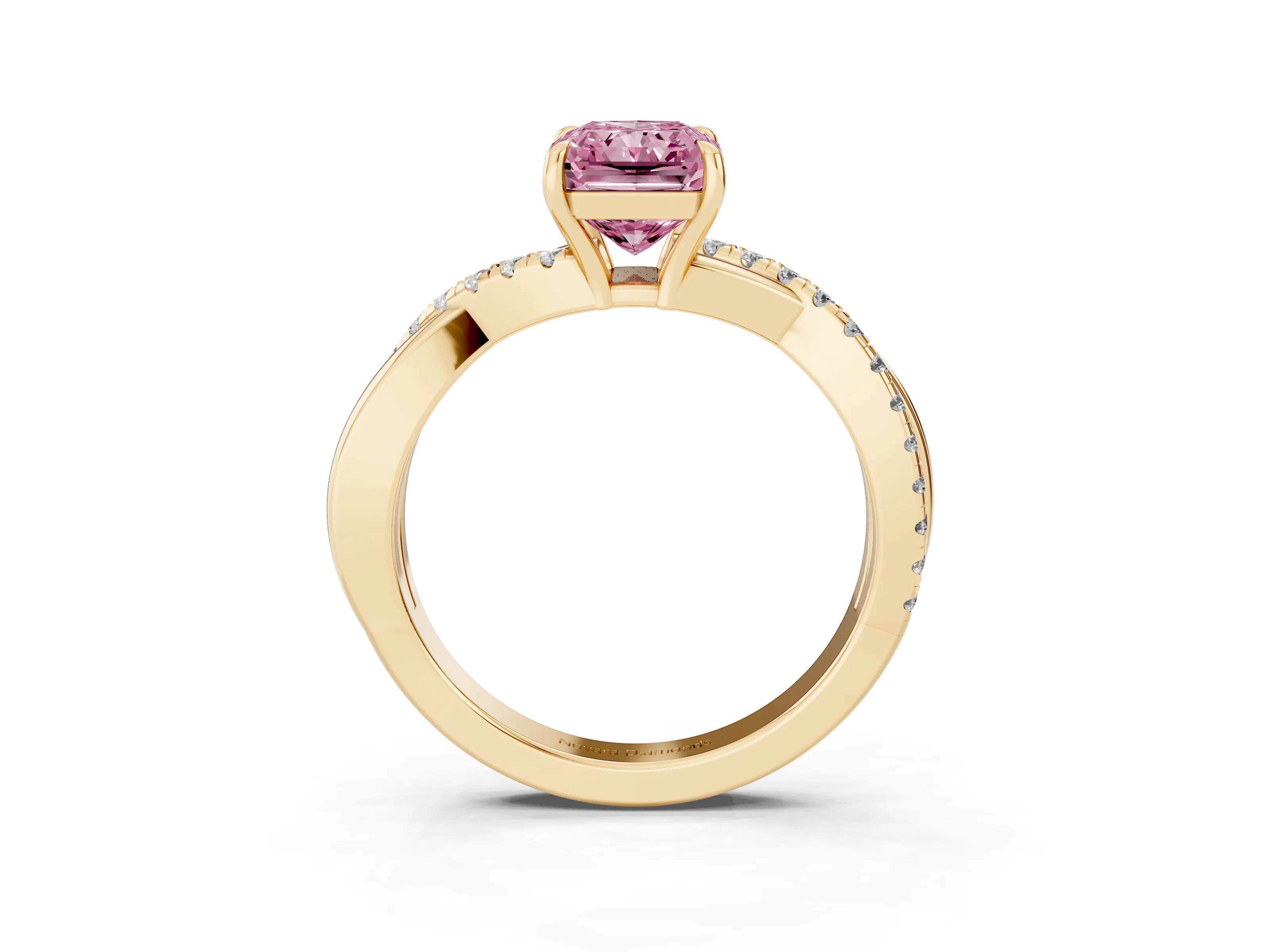 Fancy Pink Radiant Cut Diamond Twisted Pavé Band Ring Set in Yellow gold with Prong Setting