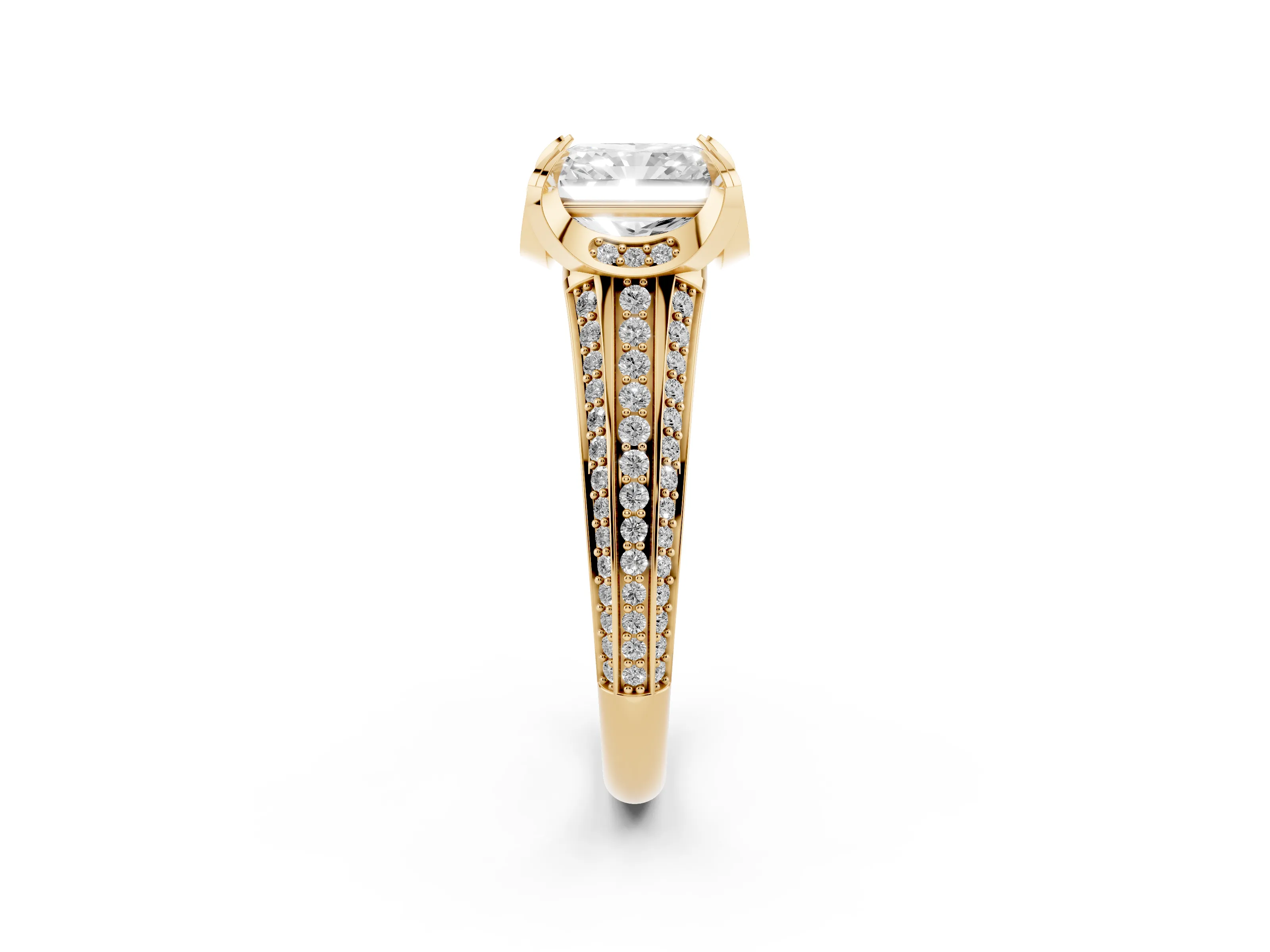 Radiant Cut Diamond Pavé Split Shank Solitaire Ring Set in Yellow gold with Prong Setting