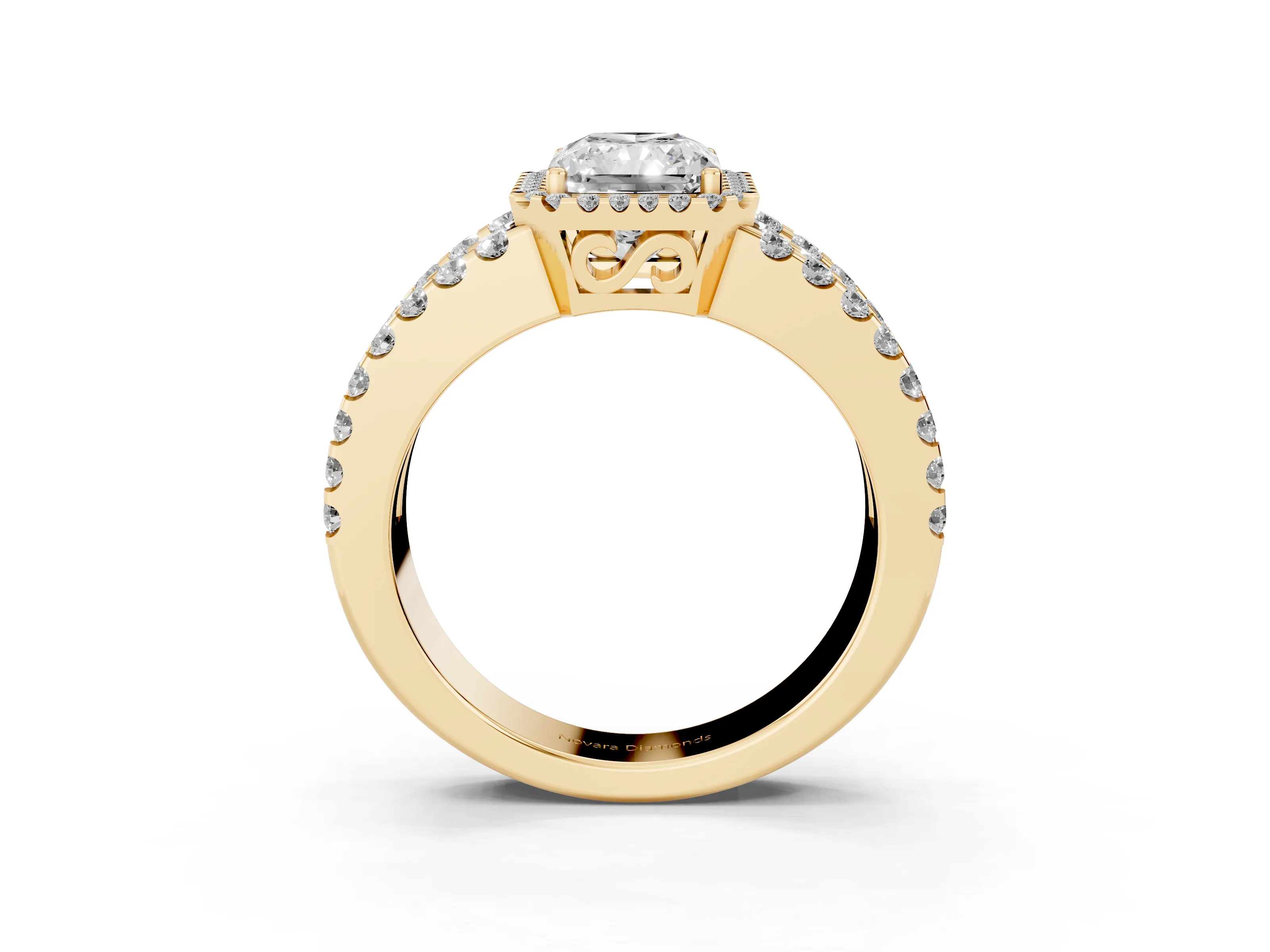 Radiant Cut Diamond Halo Ring Set in Yellow gold with Pavé Split Shank and Prong Setting