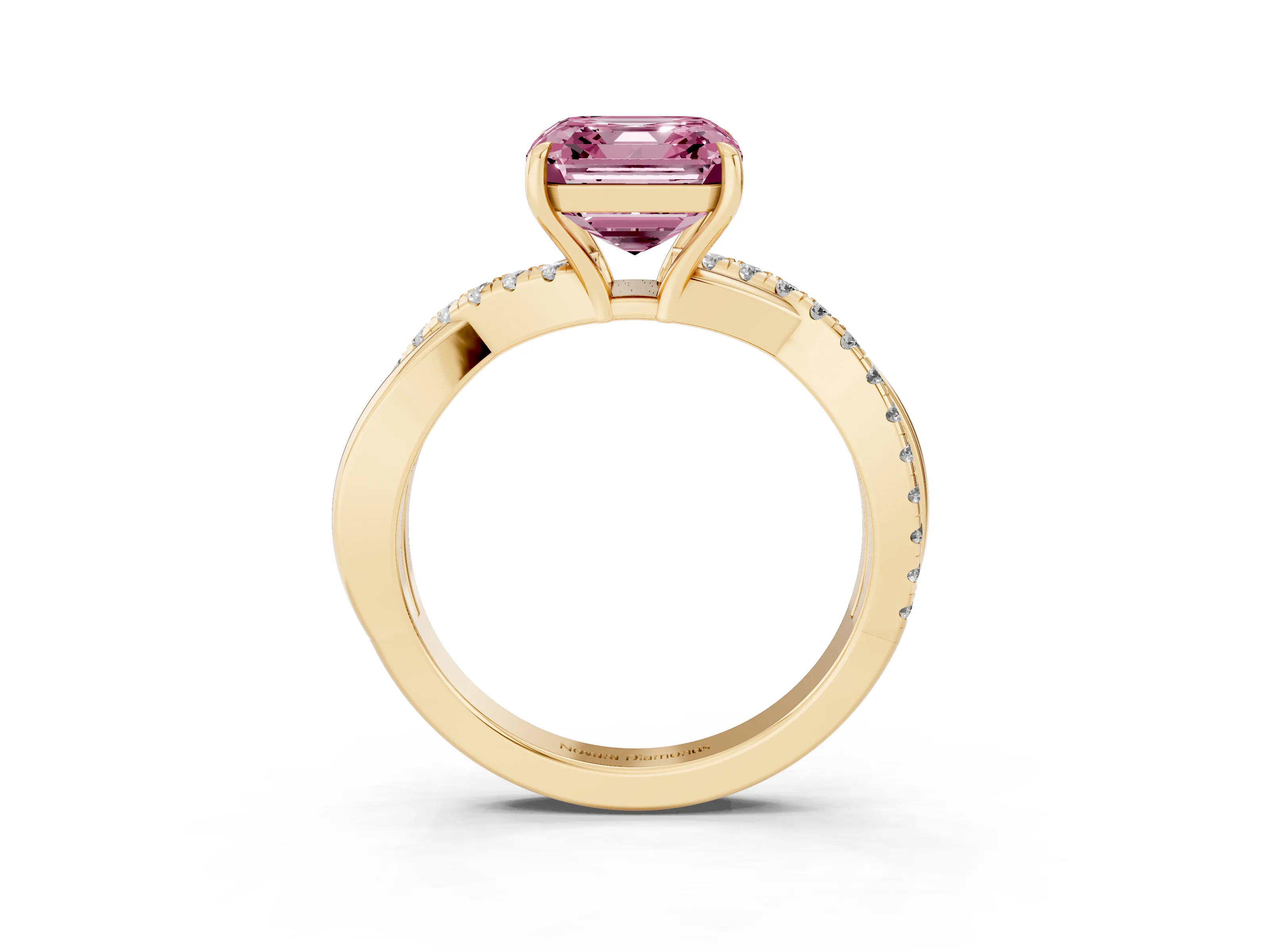 Fancy Pink Asscher Cut Diamond Twisted Pavé Band Ring Set in Yellow gold with Prong Setting