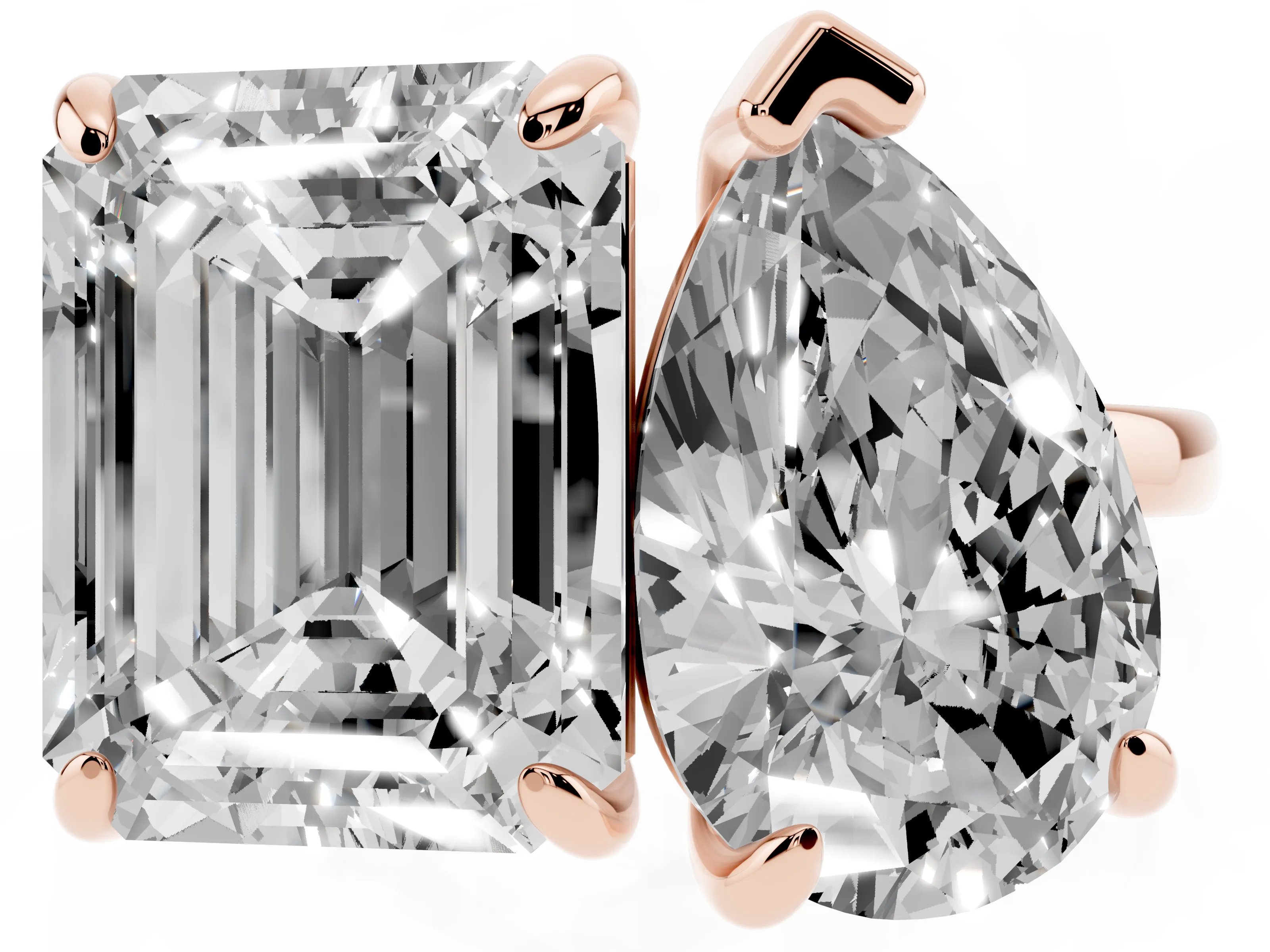 Pear and Emerald Toi Moi Ring Set in Rose gold with Prong Setting and Plain Band