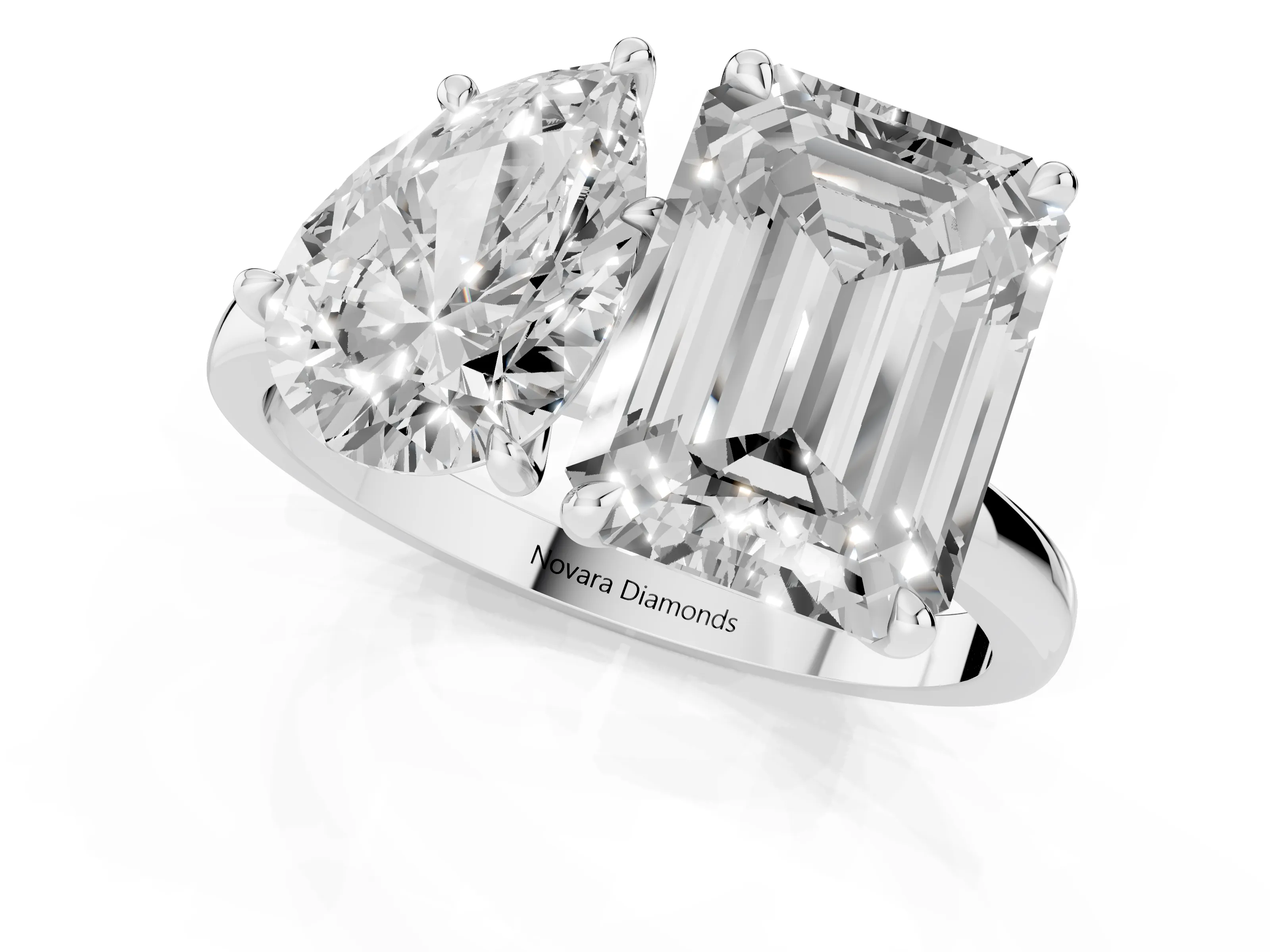 Pear Cut and Emerald Cut Toi Moi Ring Set in Platinum with Prong Setting