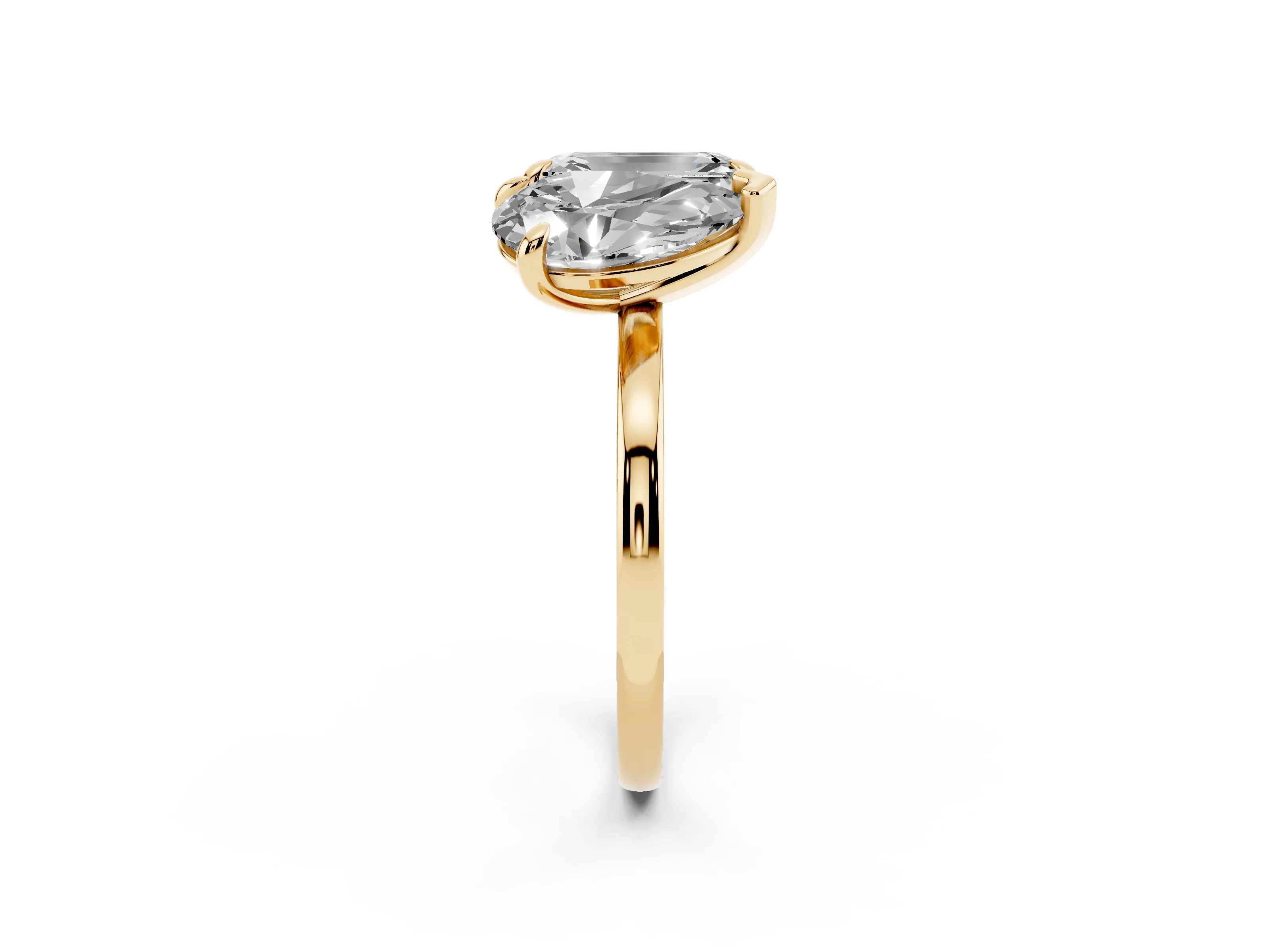 Pear and Emerald Toi Moi Ring Set in Yellow gold with Prong Setting and Plain Band