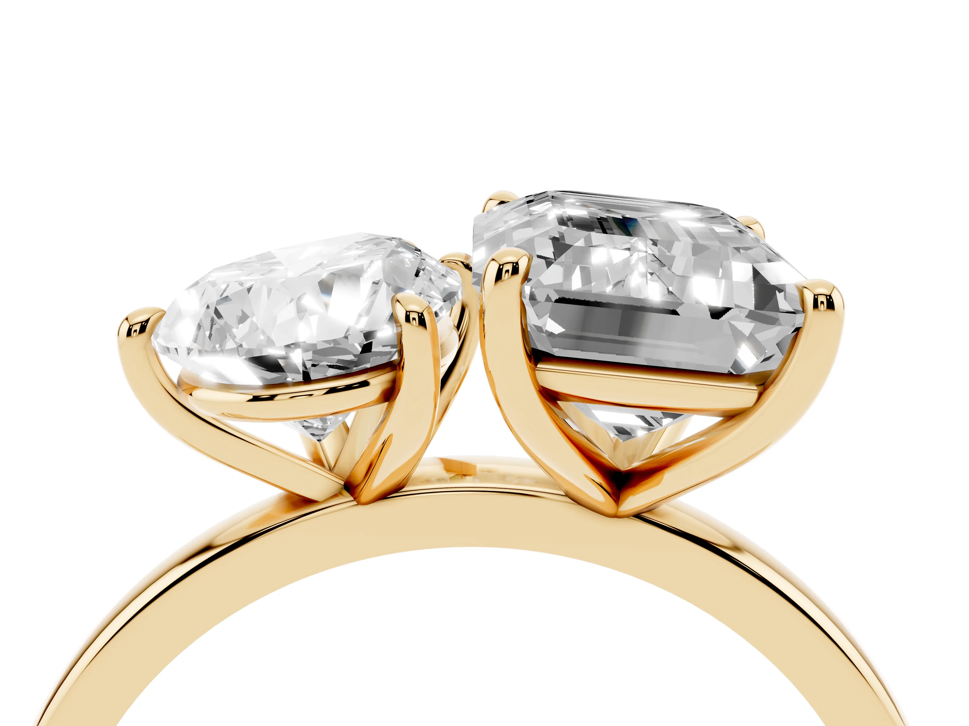 Pear Cut and Emerald Cut Toi Moi Ring Set in Yellow gold with Prong Setting