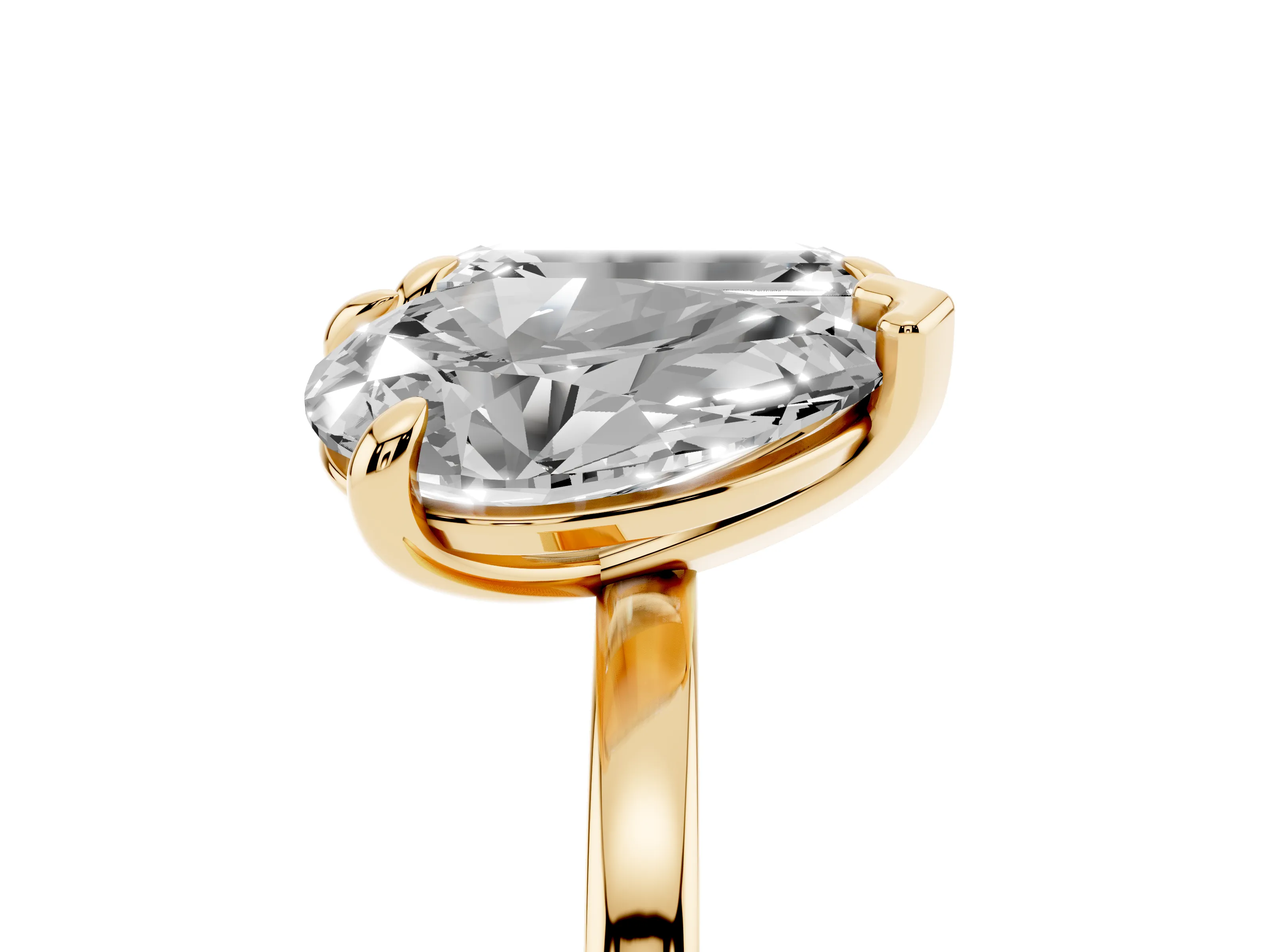 Pear and Emerald Toi Moi Ring Set in Yellow gold with Prong Setting and Plain Band