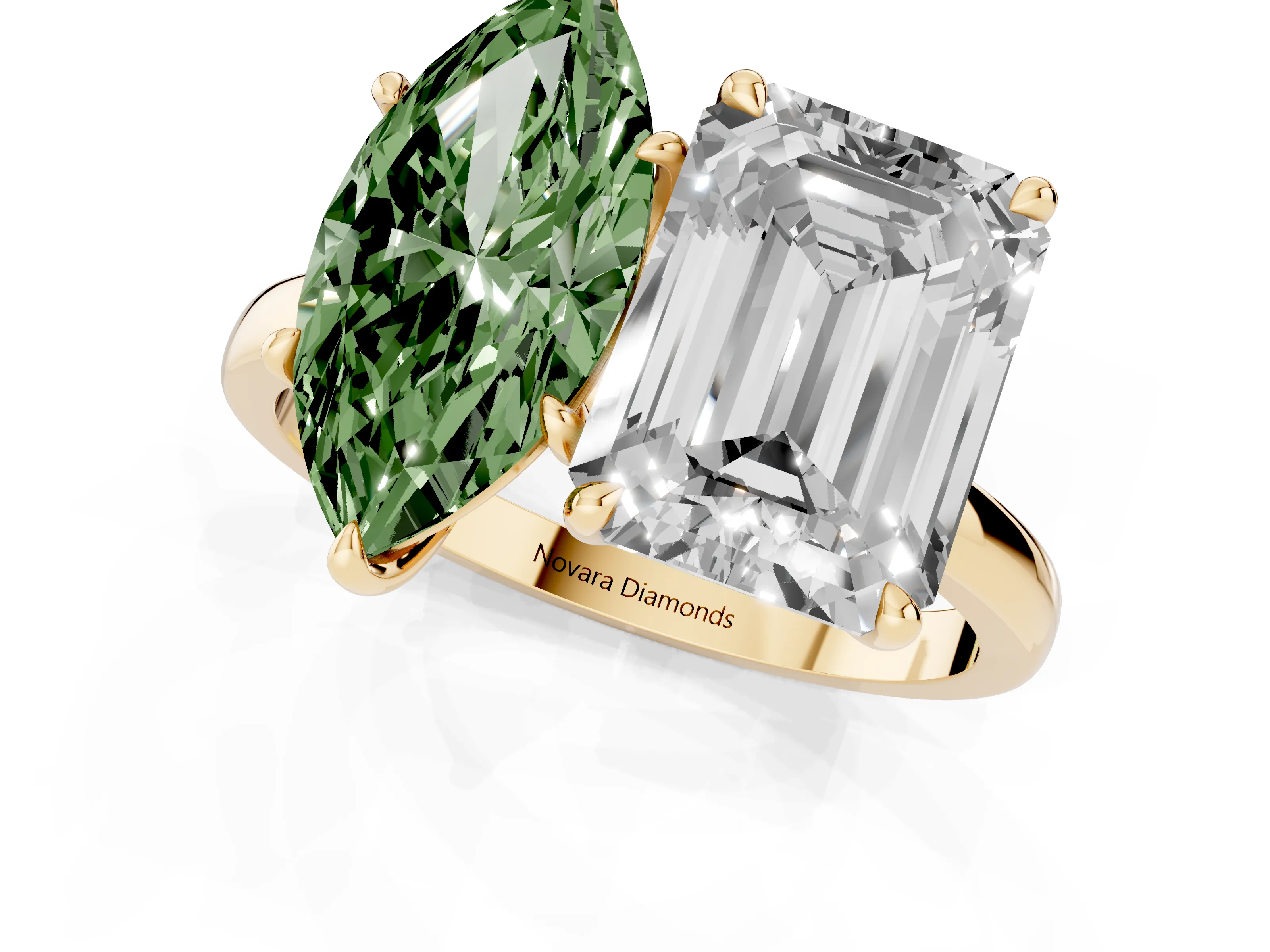 Fancy Green Marquise Cut and Emerald Cut Toi Moi Ring Set in Yellow gold with Prong Setting
