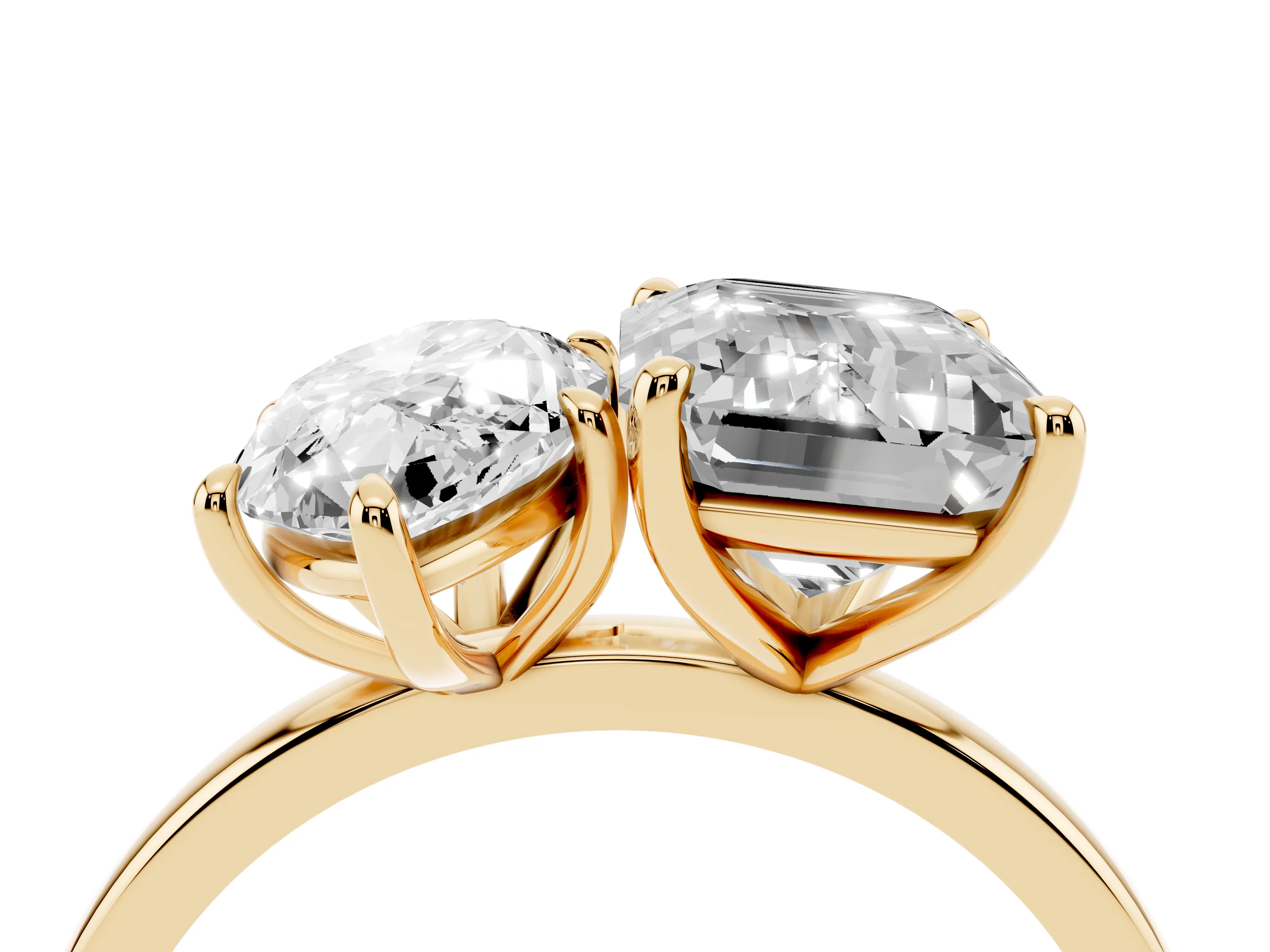 Marquise Cut and Emerald Cut Toi Moi Ring Set in Yellow gold with Prong Setting