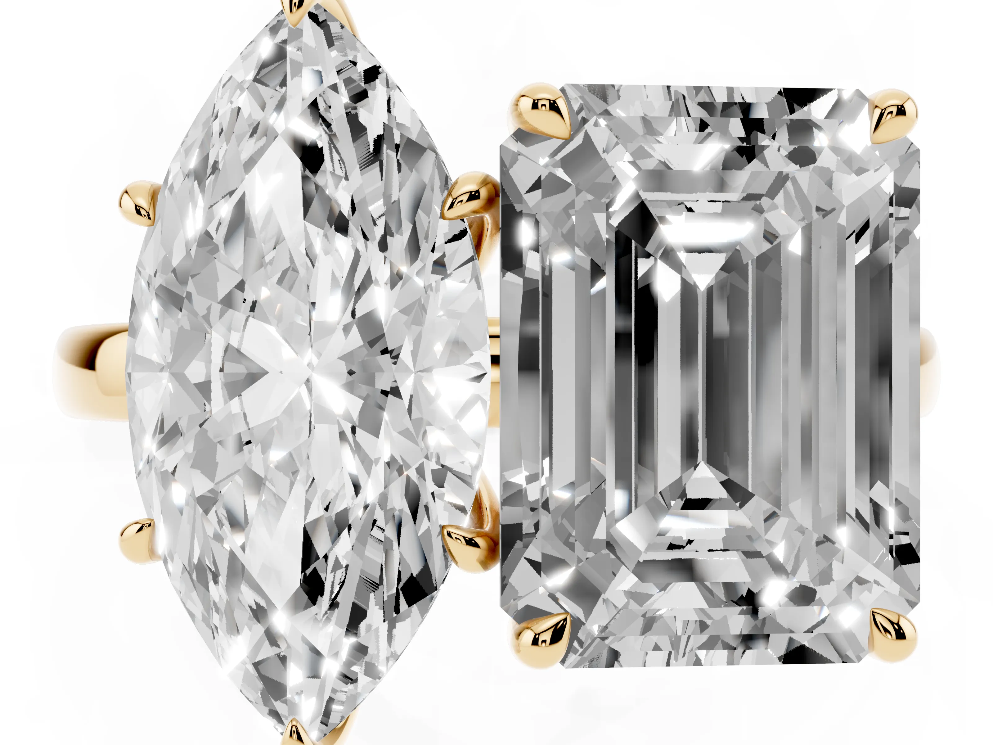 Marquise Cut and Emerald Cut Toi Moi Ring Set in Yellow gold with Prong Setting