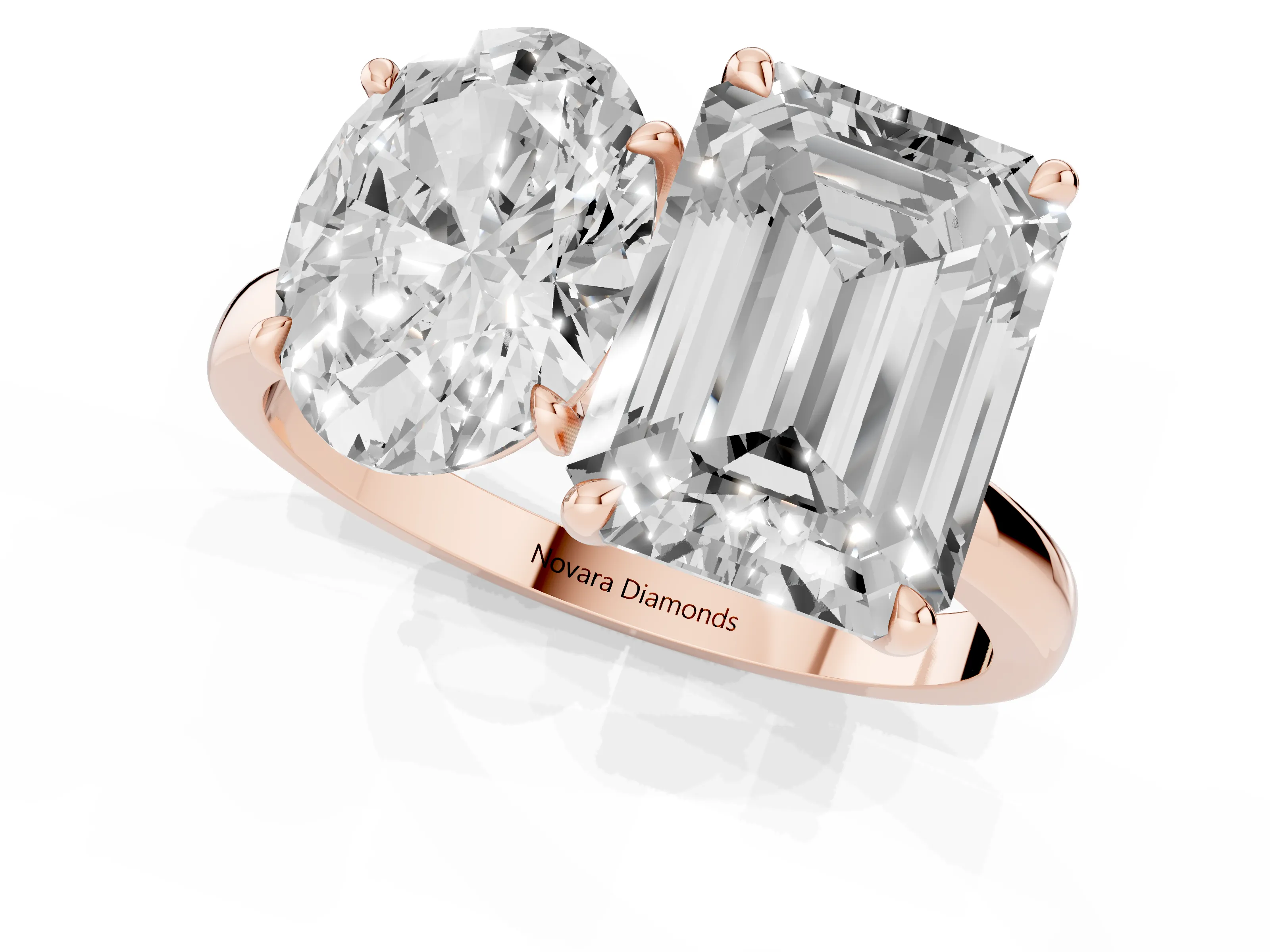 Oval Cut and Emerald Cut Toi Moi Ring Set in Rose gold with Prong Setting