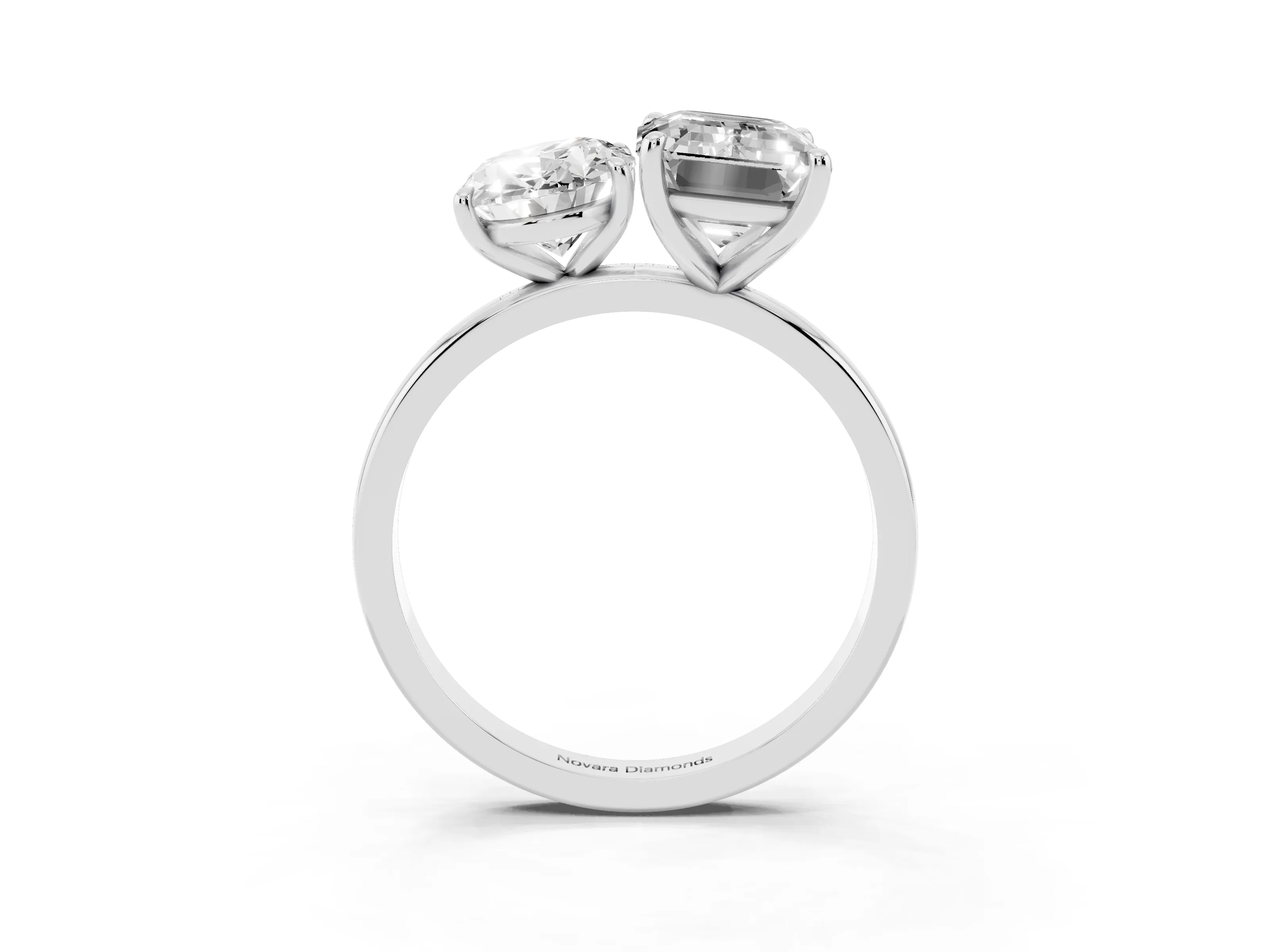 Oval Cut and Emerald Cut Toi Moi Ring Set in White gold with Prong Setting