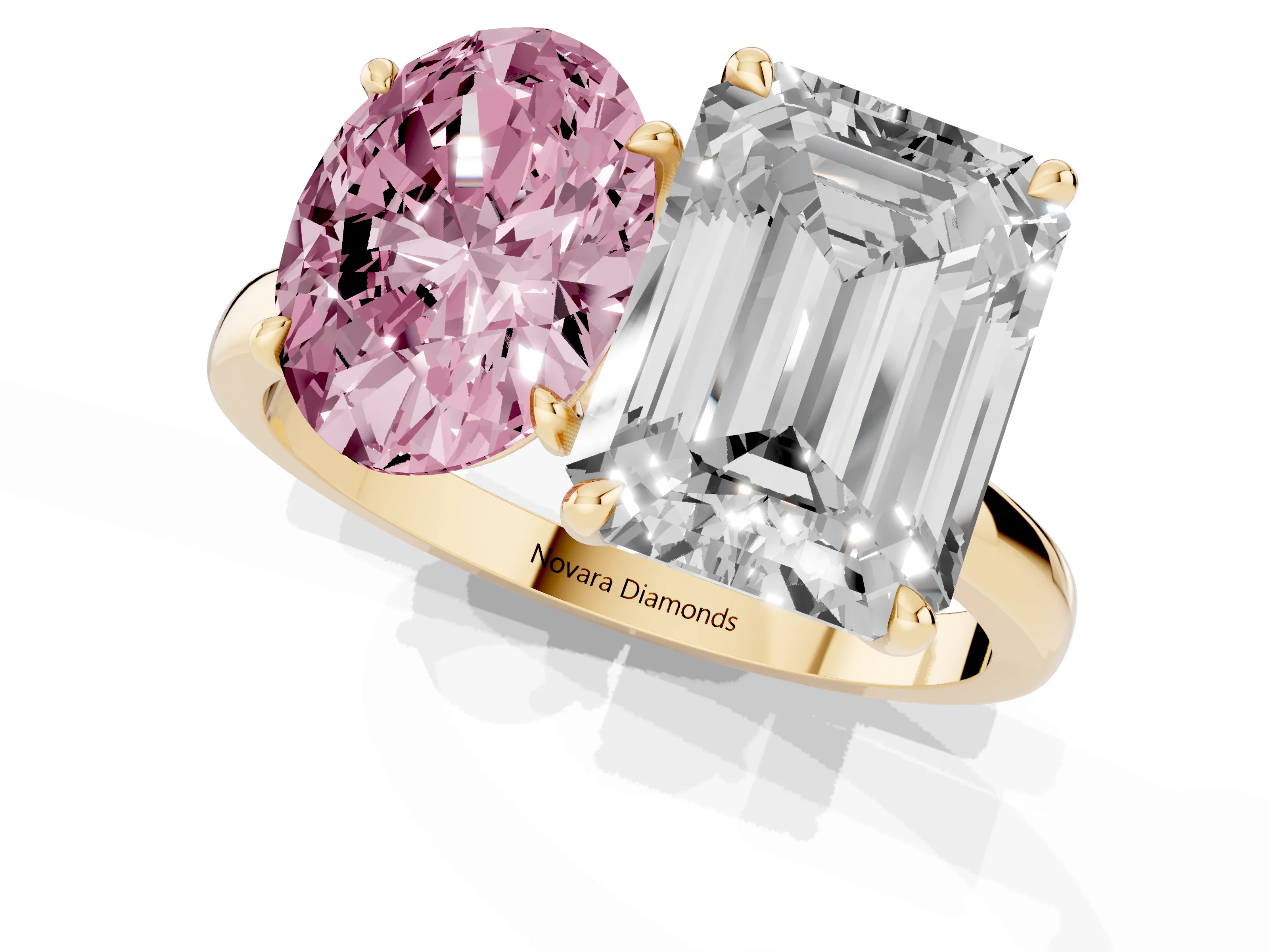Fancy Pink Oval Cut and Emerald Cut Toi Moi Ring Set in Yellow gold with Prong Setting