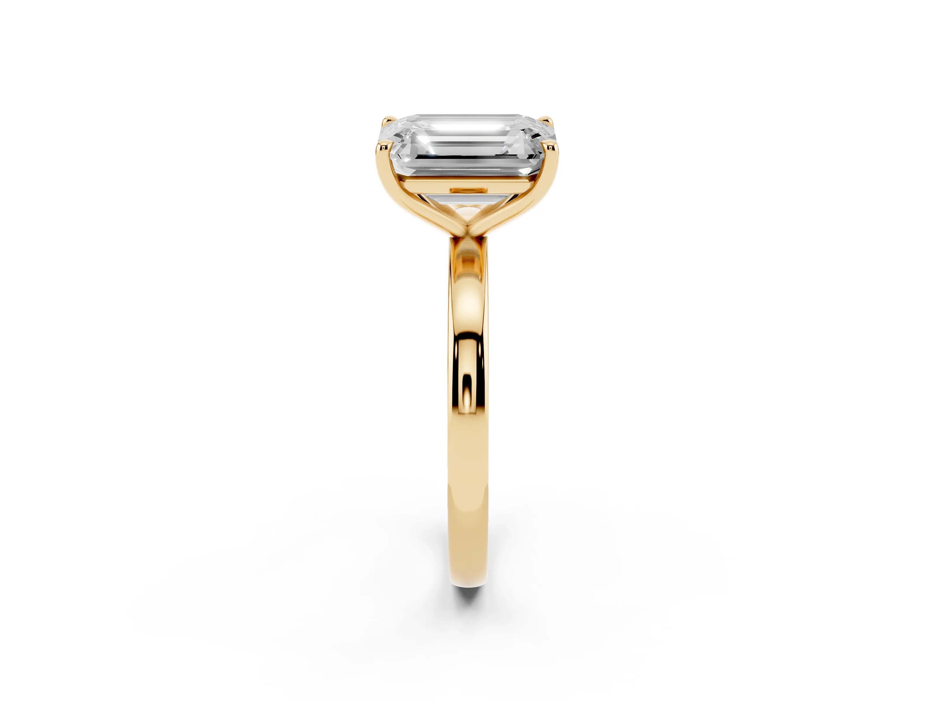 Fancy Pink Oval Cut and Emerald Cut Toi Moi Ring Set in Yellow gold with Prong Setting