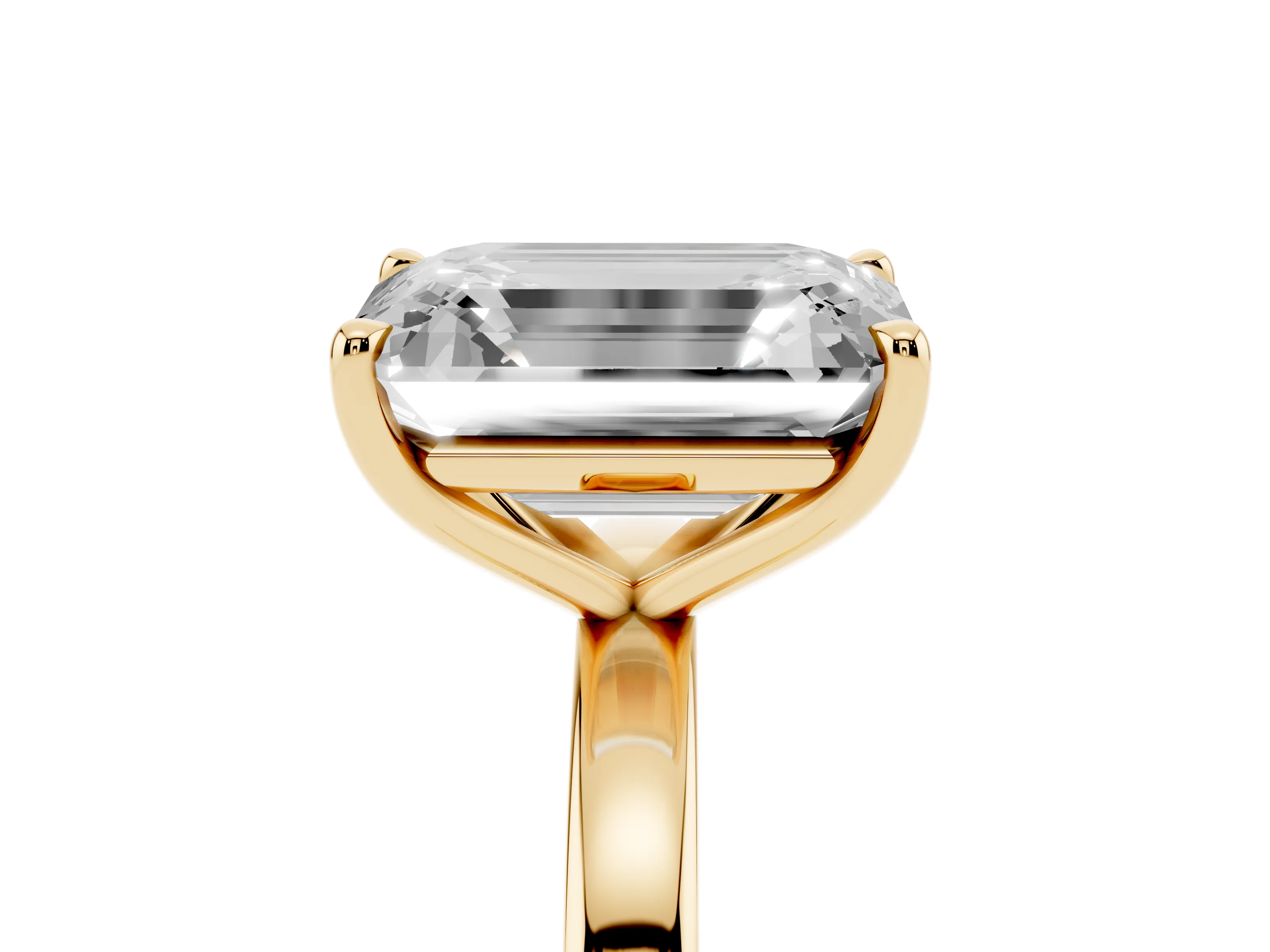 Fancy Pink Oval Cut and Emerald Cut Toi Moi Ring Set in Yellow gold with Prong Setting
