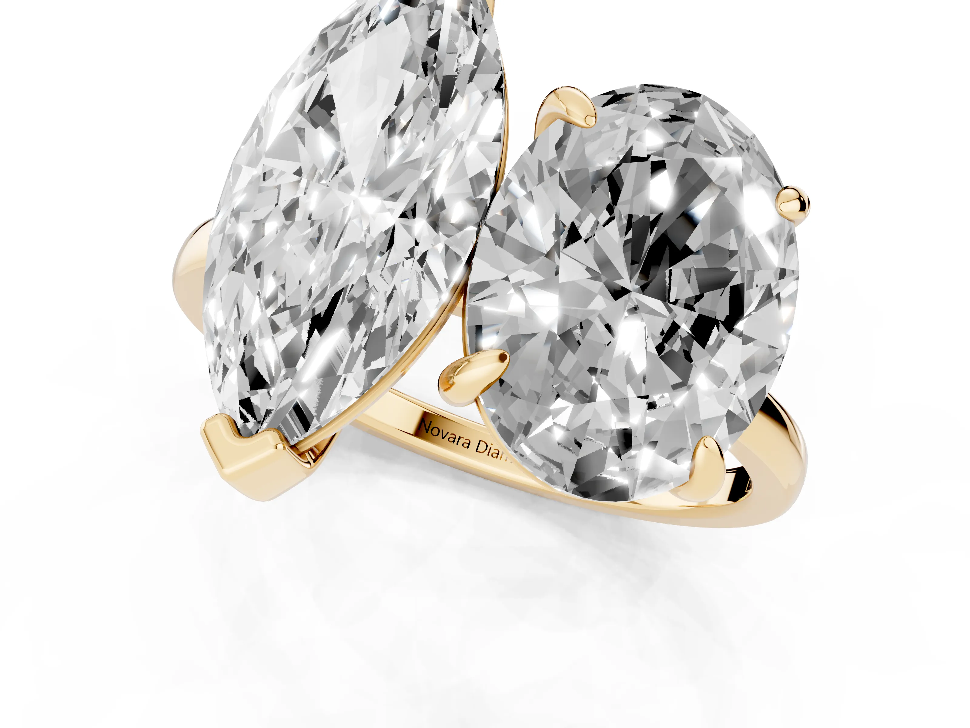Oval and Marquise Toi Moi Ring Set in Yellow gold with Prong Setting and Plain Band