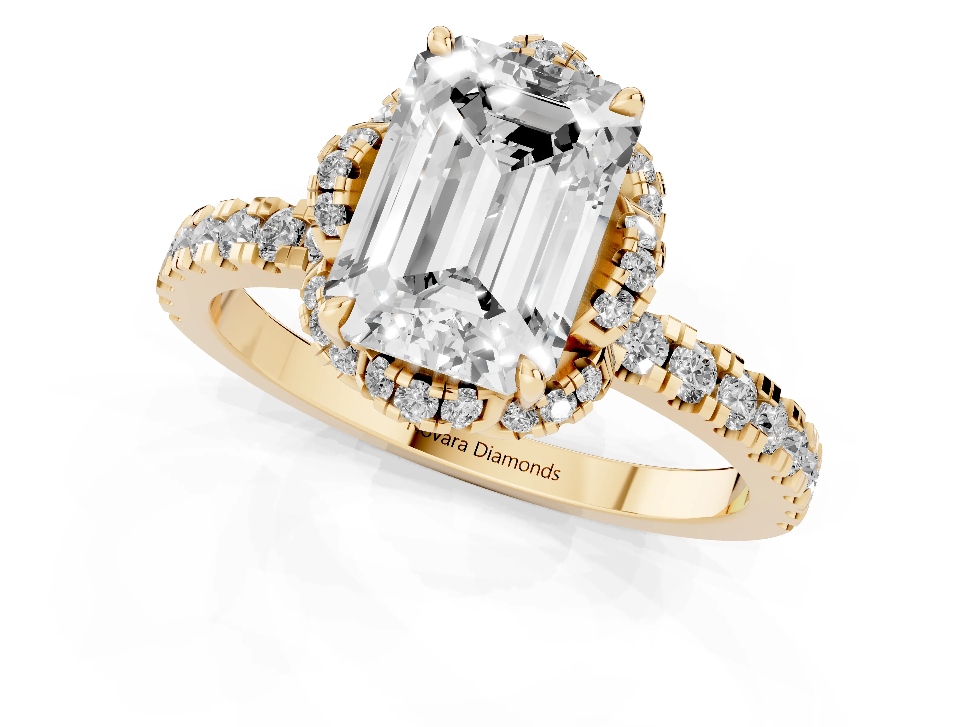 Emerald Cut Diamond Halo Pavé Band Ring Set in Yellow gold with Prong-Held Center