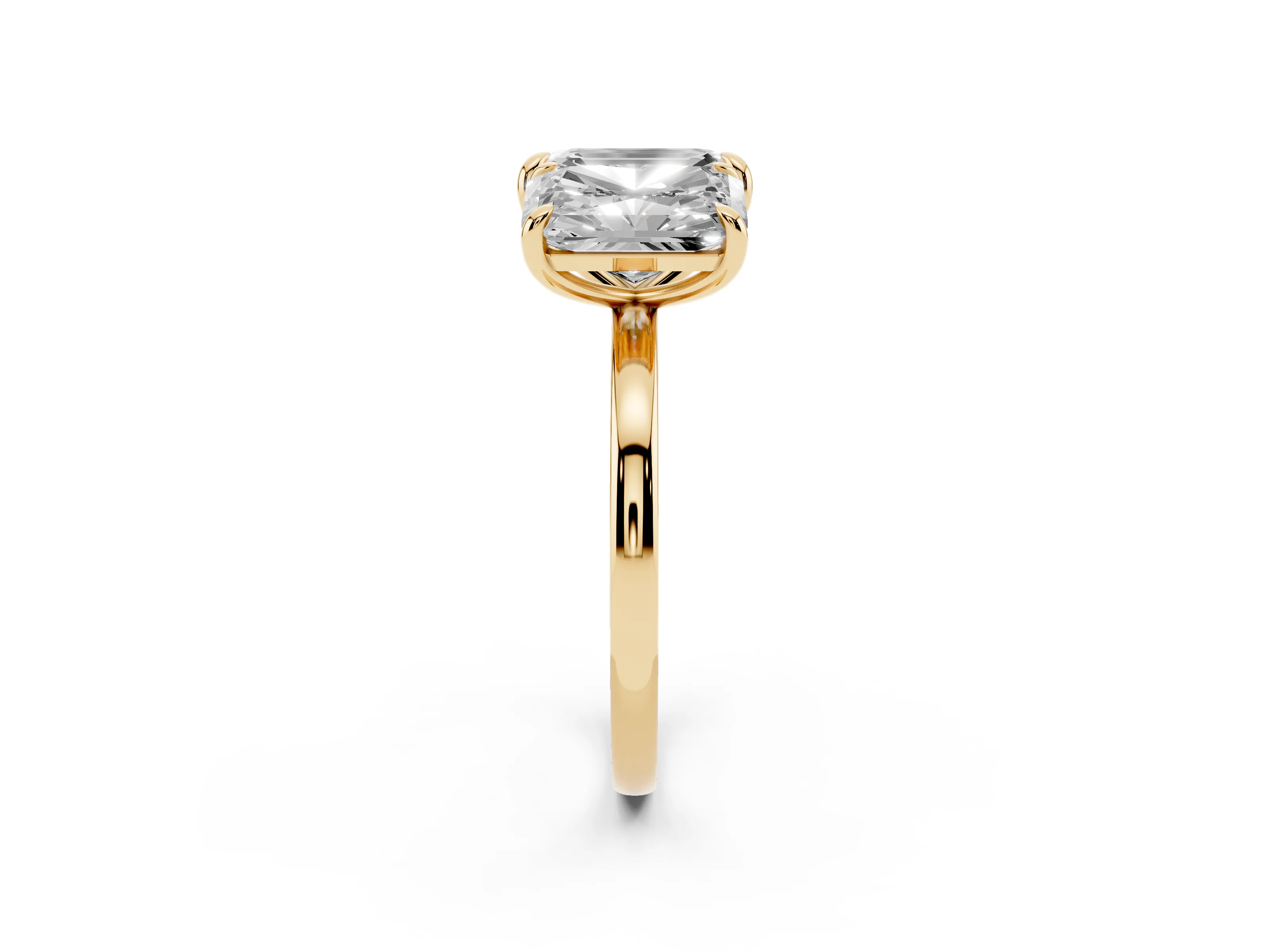 Emerald and Radiant Toi Moi Ring Set in Yellow gold with Prong Setting and Plain Band