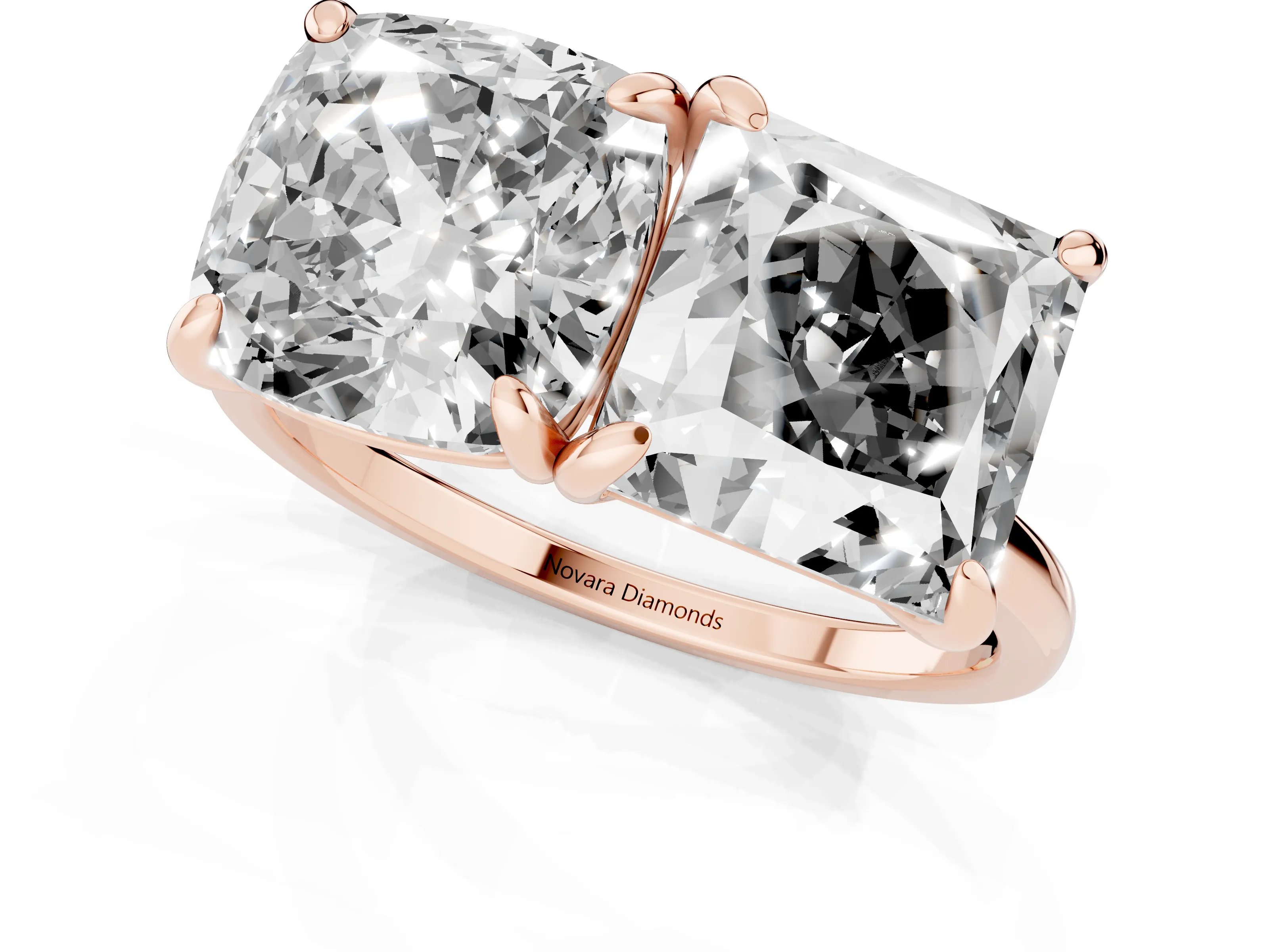 Cushion and Princess Toi Moi Ring Set in Rose gold with Prong Setting and Plain Band