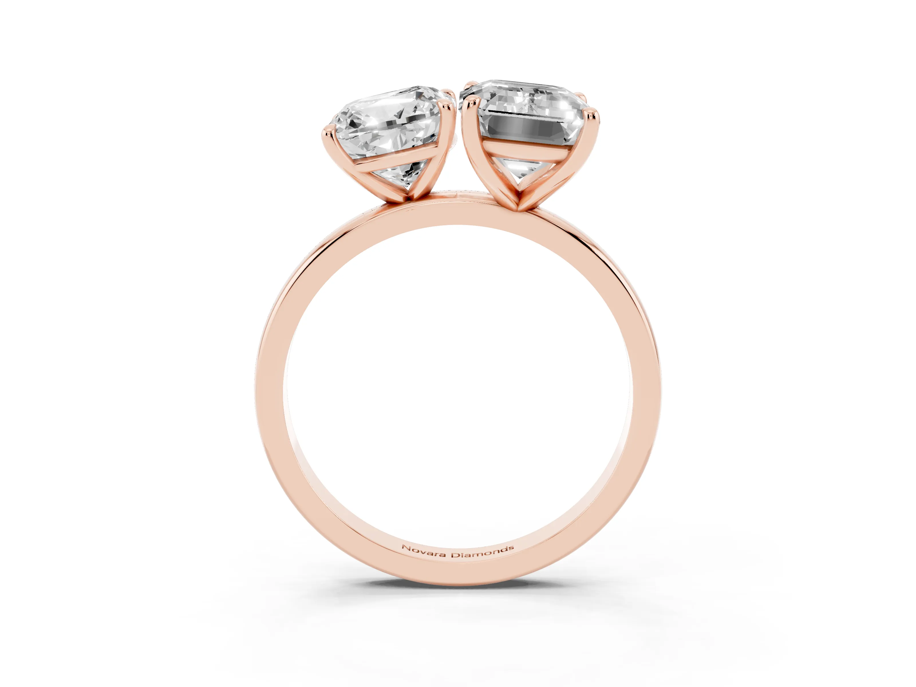 Cushion Cut and Emerald Cut Toi Moi Ring Set in Rose gold with Prong Setting