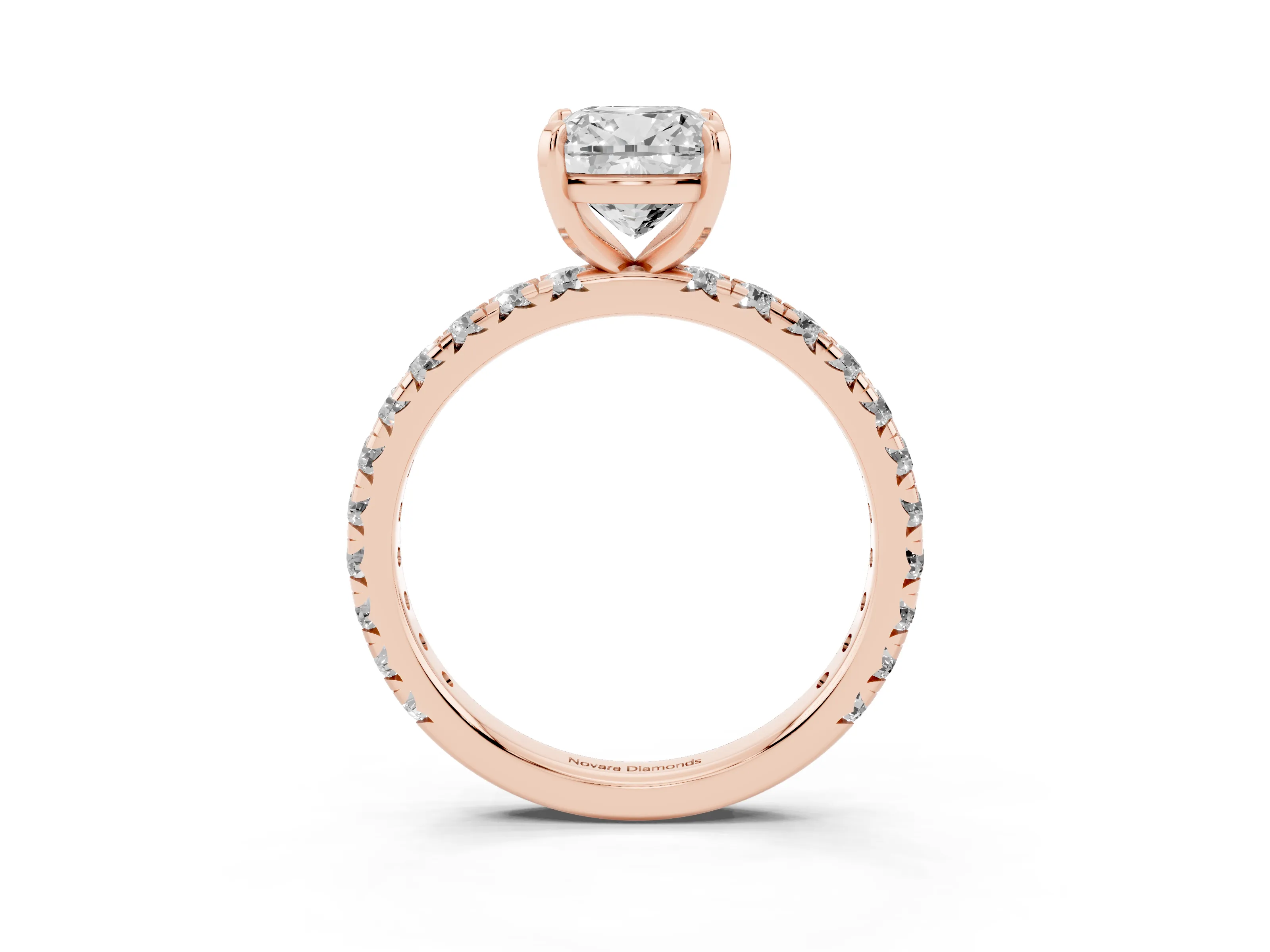 Cushion Cut Diamond Pavé Solitaire Ring Set in Rose gold with Round Band and Prong Setting