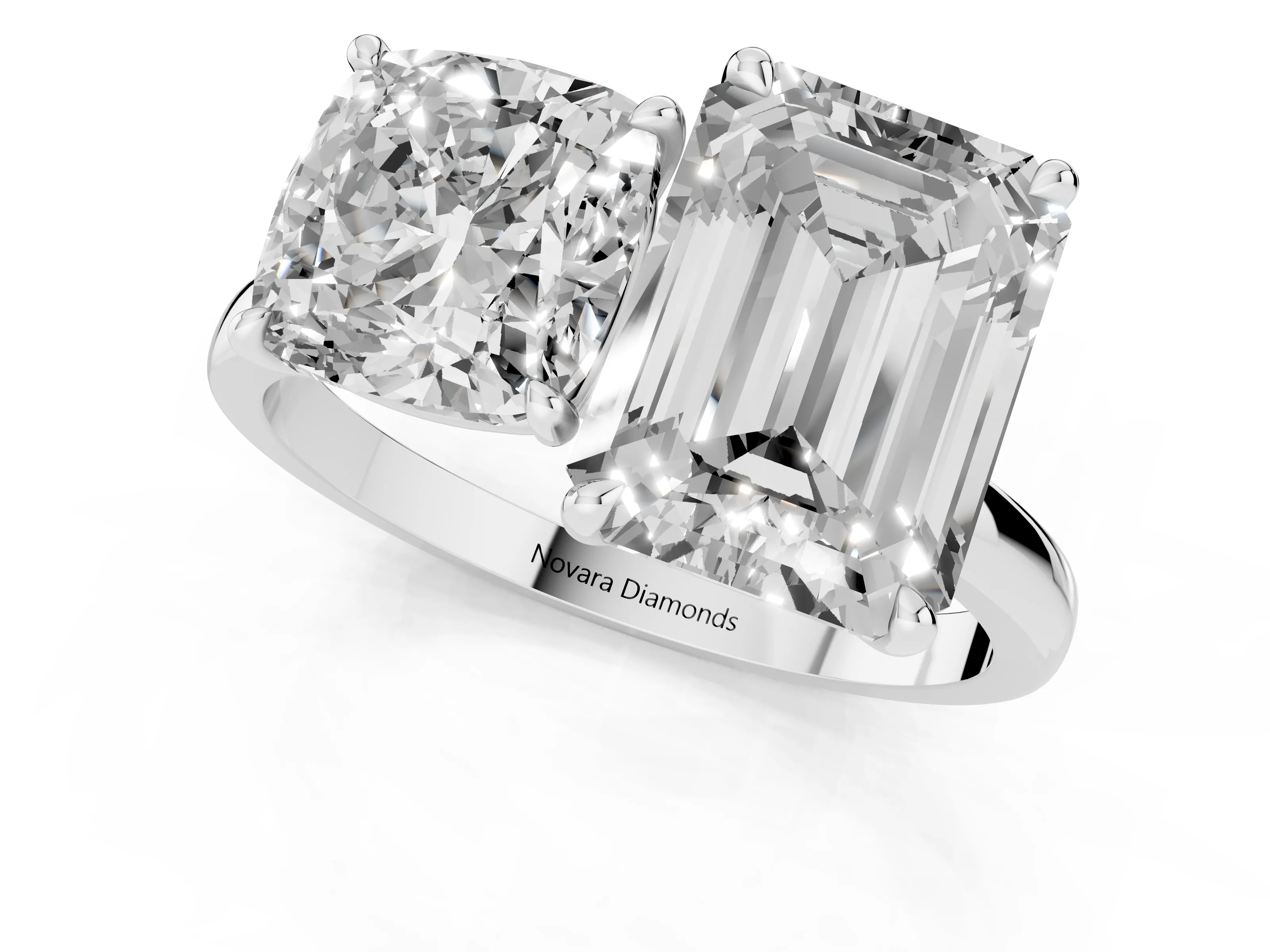 Cushion Cut and Emerald Cut Toi Moi Ring Set in Silver with Prong Setting