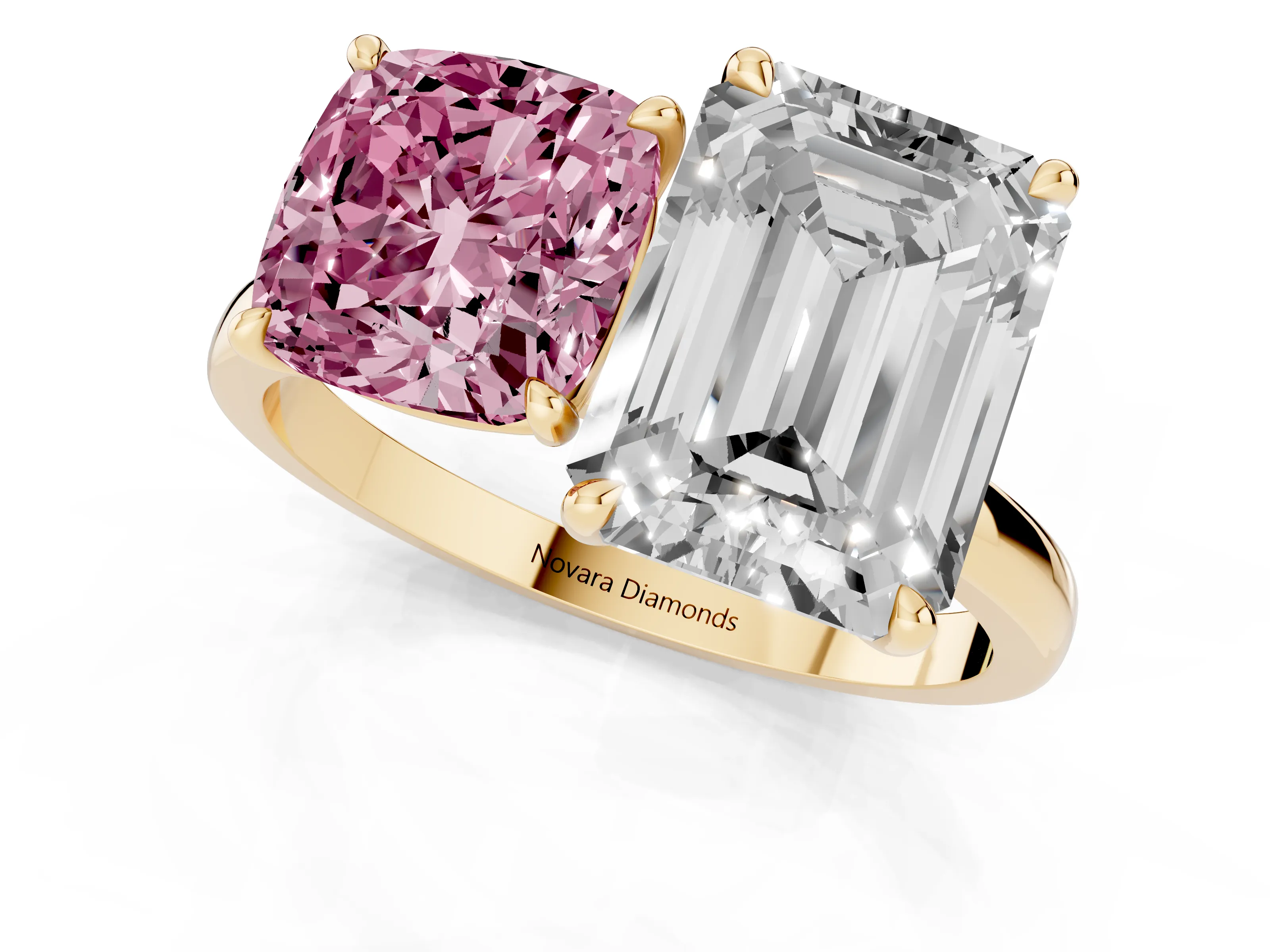 Fancy Pink Cushion Cut and Emerald Cut Toi Moi Ring Set in Yellow gold with Prong Setting