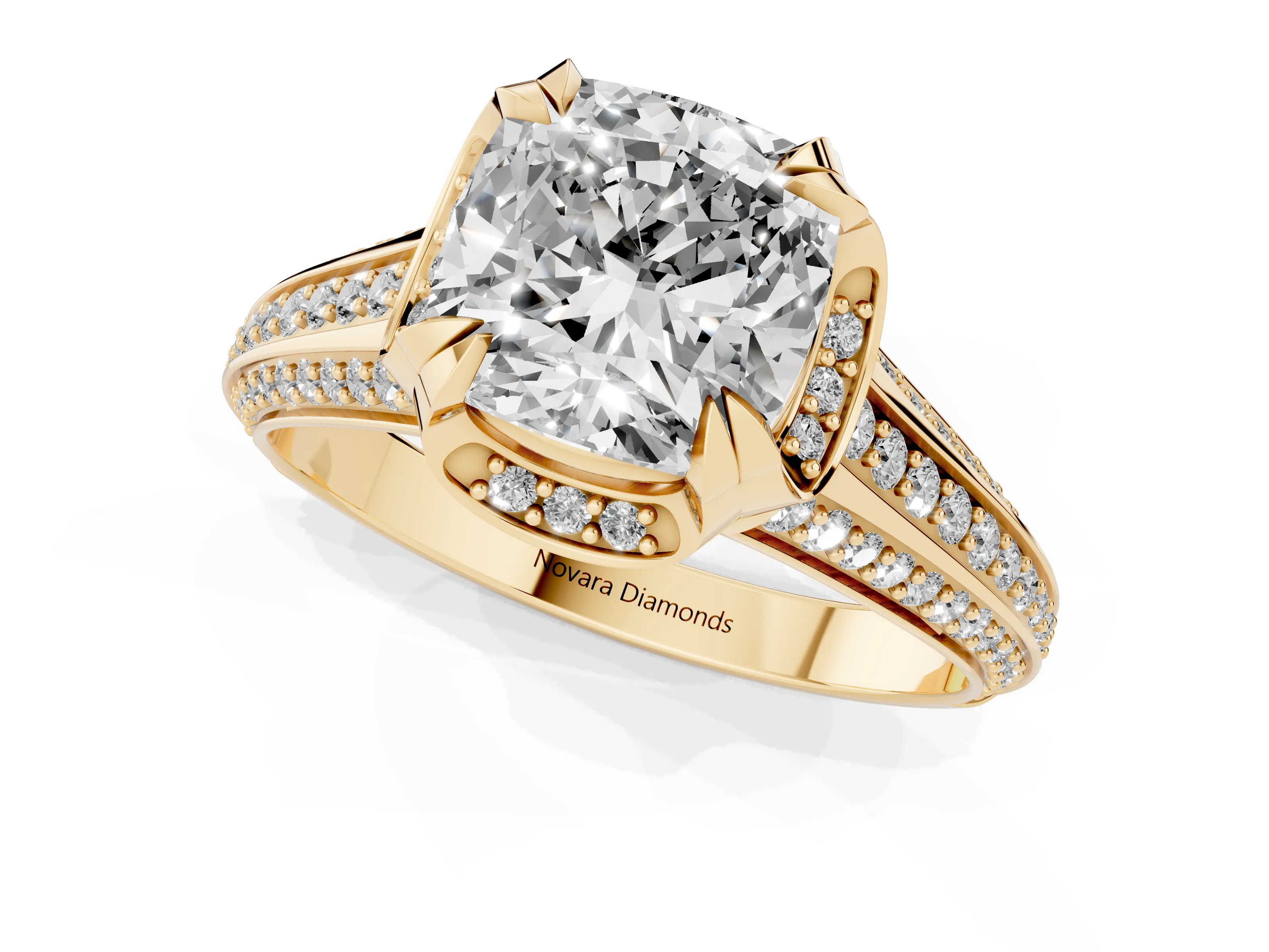 Cushion Cut Diamond Pavé Split Shank Solitaire Ring Set in Yellow gold with Prong Setting
