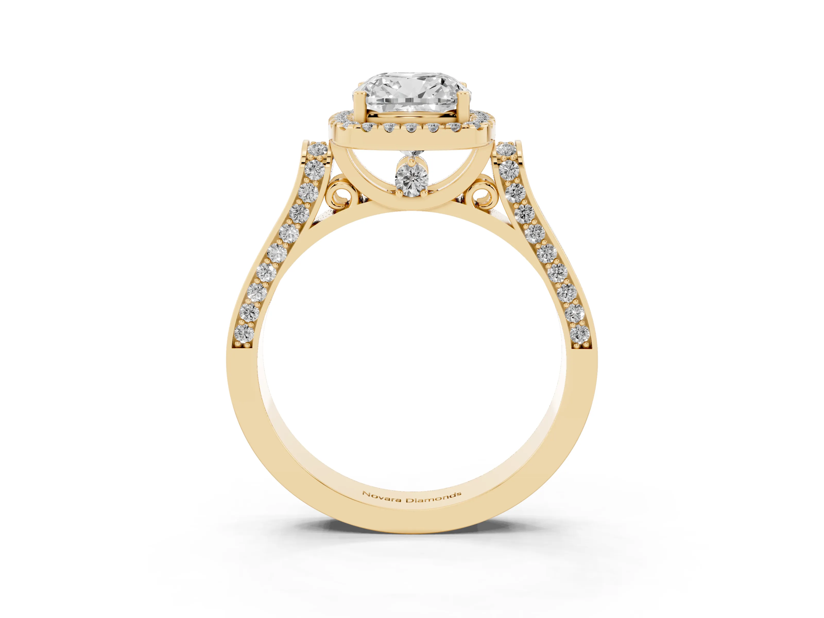Cushion Cut Diamond Halo Ring Set in Yellow gold with Pavé-Lined Split Shank Band
