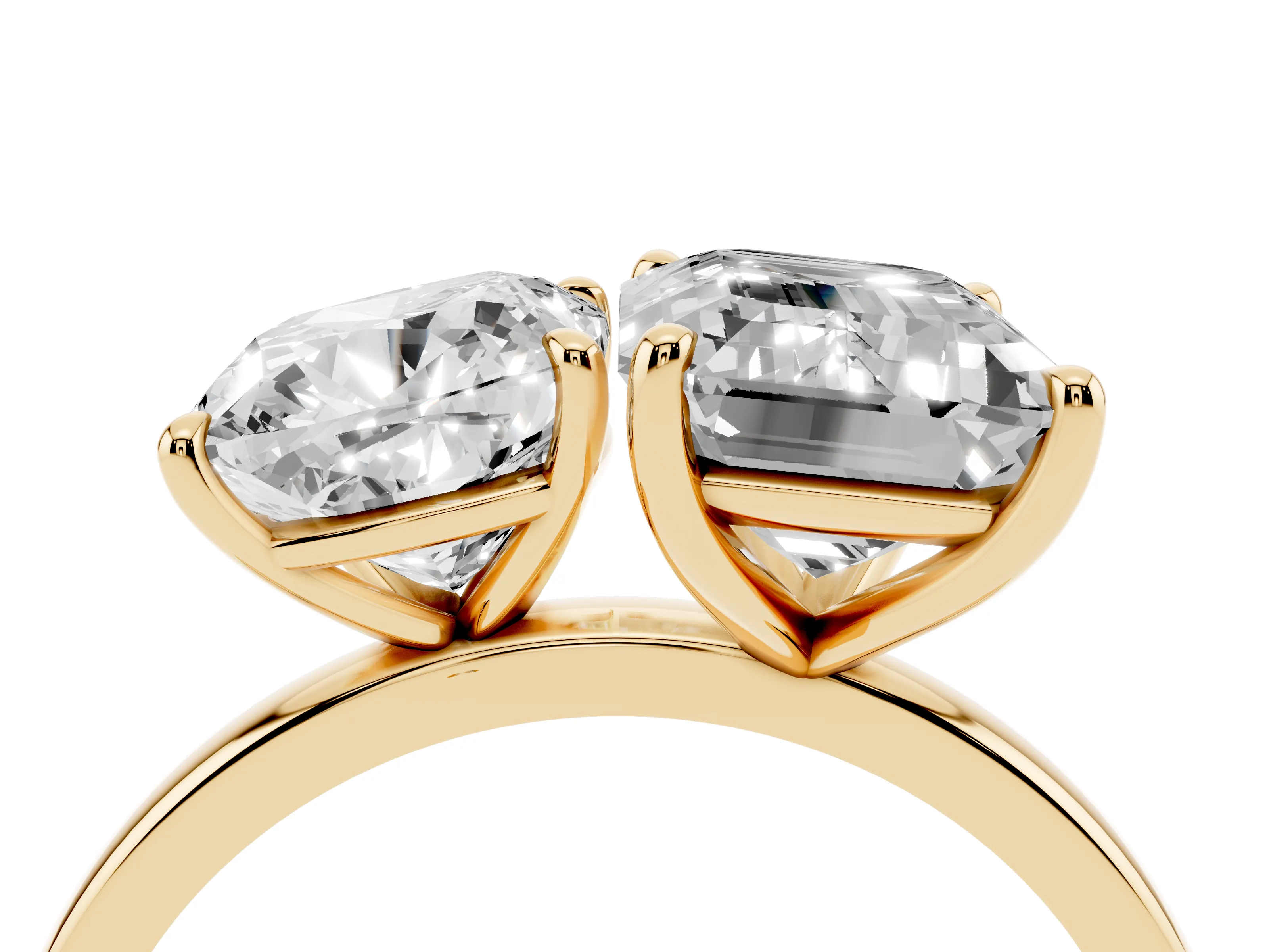 Cushion Cut and Emerald Cut Toi Moi Ring Set in Yellow gold with Prong Setting