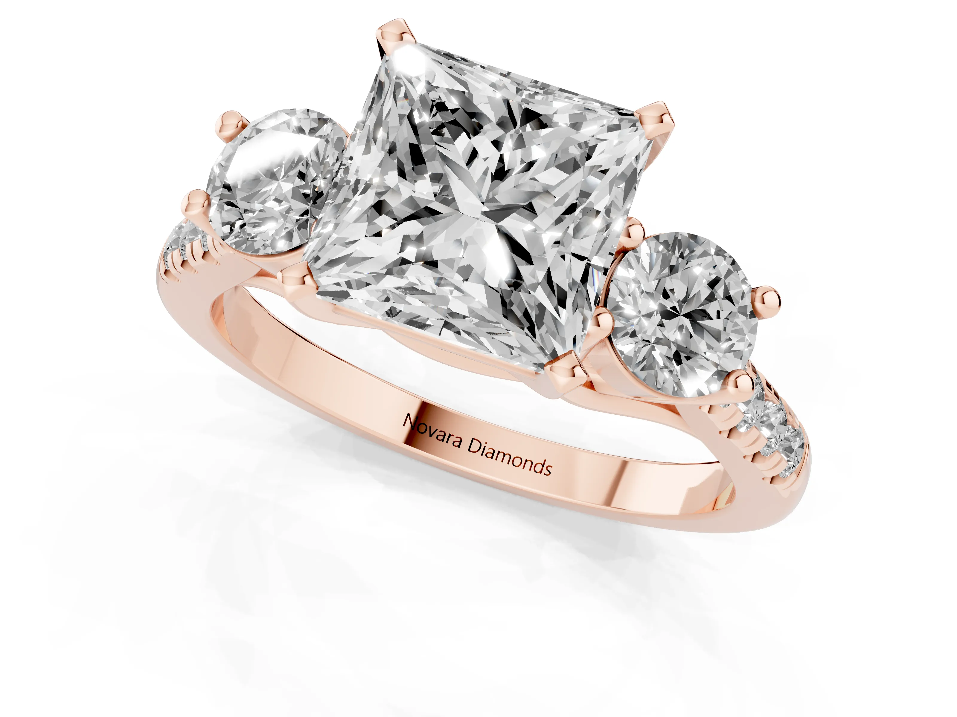 Three-Stone Princess Cut Diamond Pavé Band Ring Set in Rose gold with Prong-Set Trio