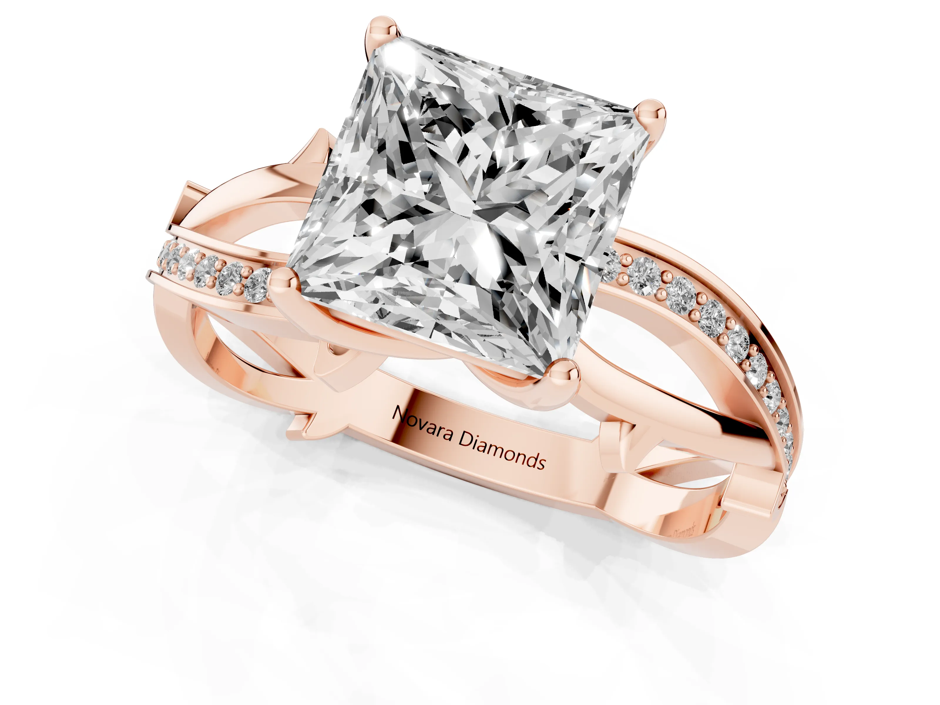 Princess Cut Diamond Pavé Twist Band Solitaire Ring Set in Rose gold with Prong Setting