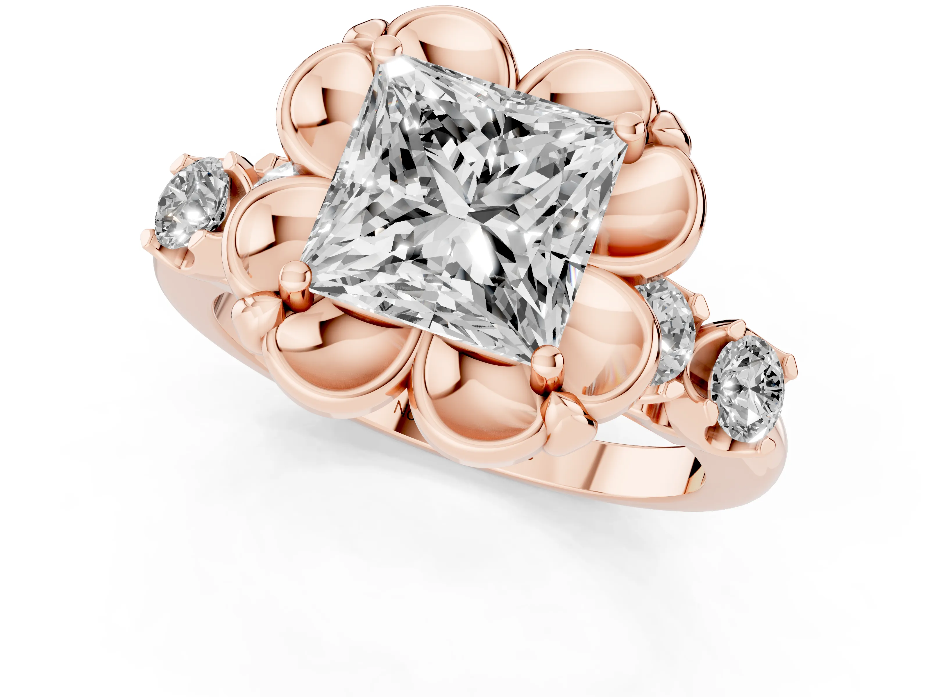 Princess Cut Diamond Floral Halo Ring Set in Rose gold with Shared Prong Band