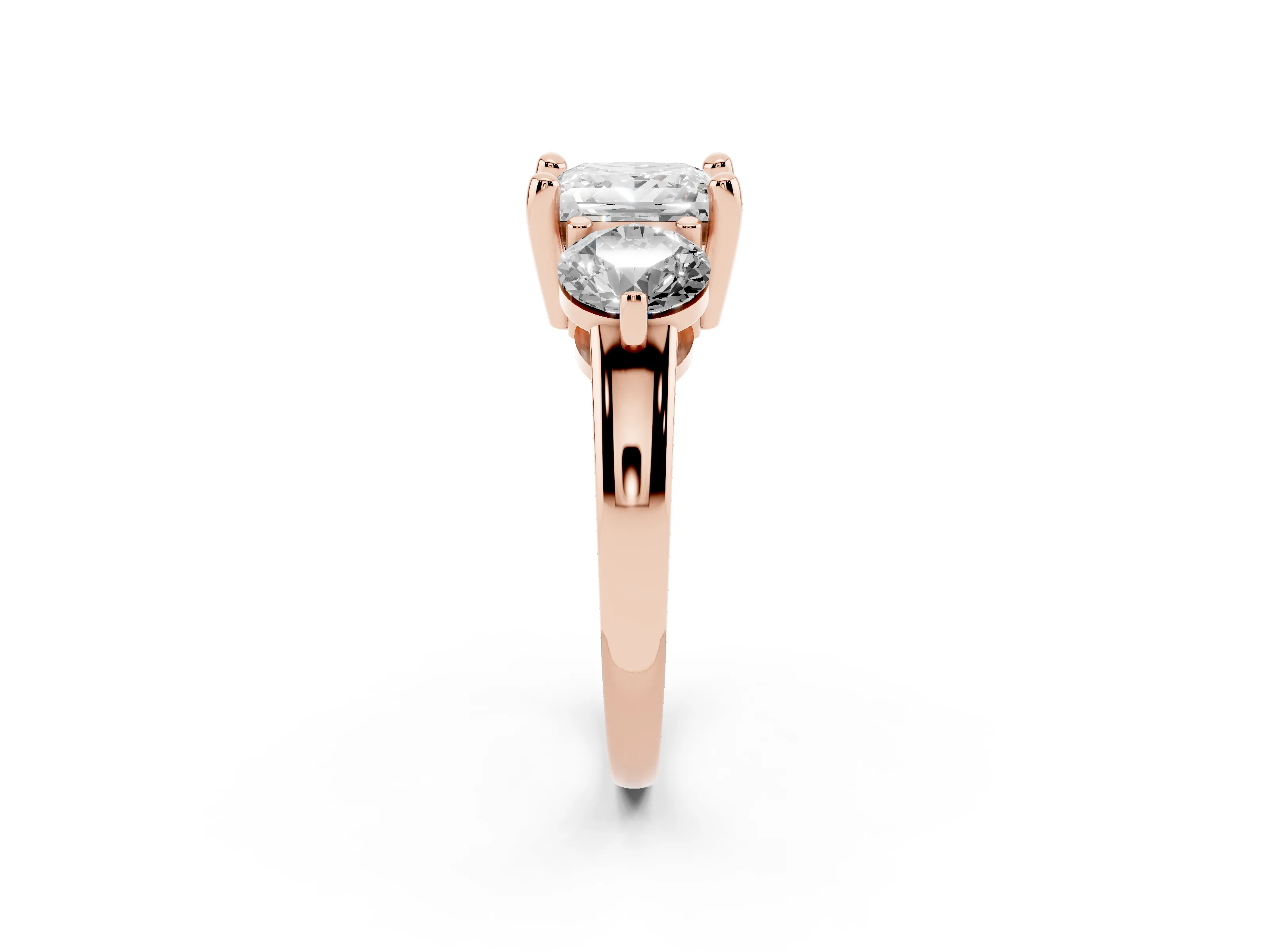 Princess Cut Diamond Three-Stone Ring Set in Rose gold with Prong Setting and Classic Band