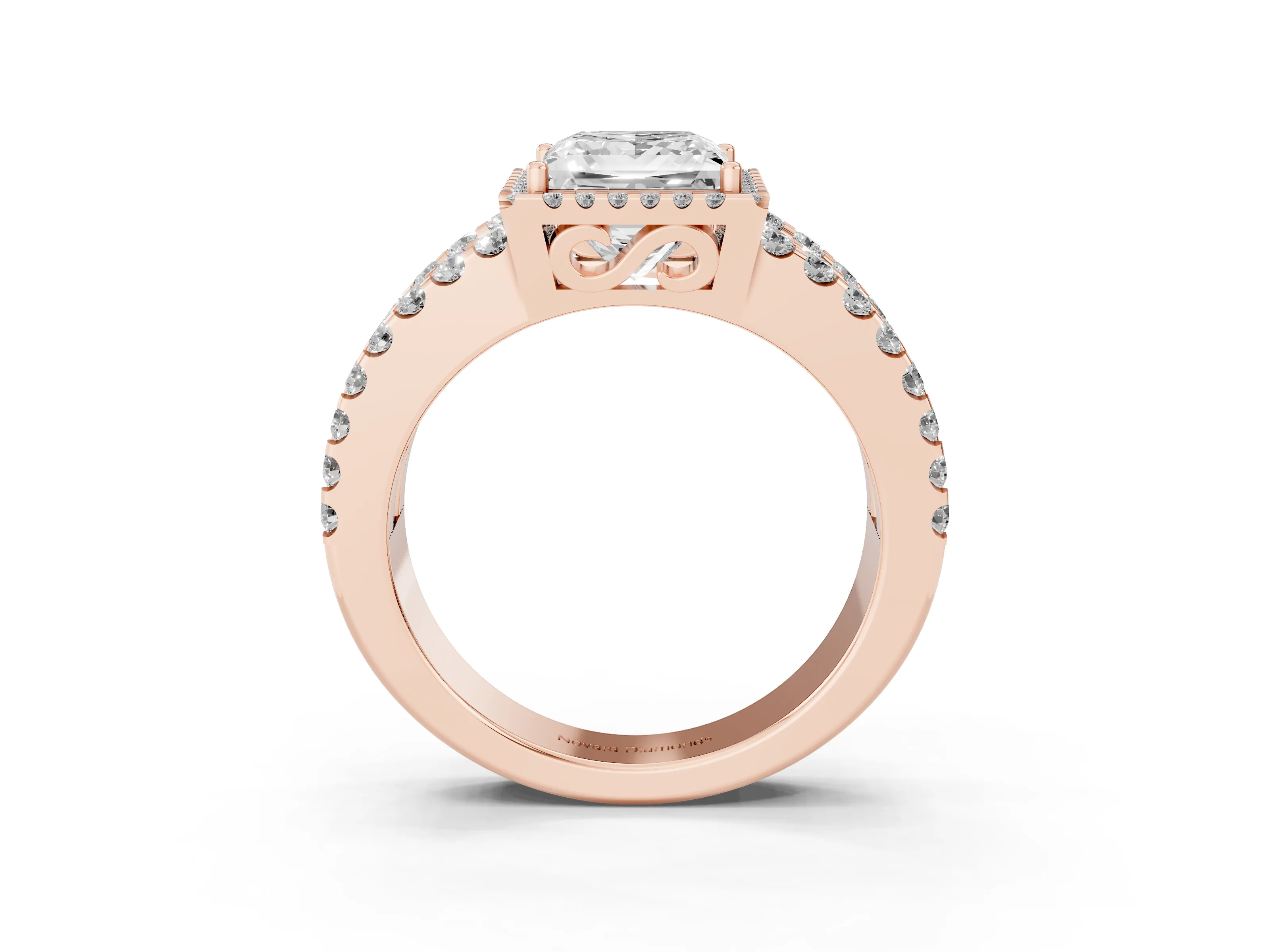 Princess Cut Diamond Halo Ring Set in Rose gold with Pavé Split Shank and Prong Setting