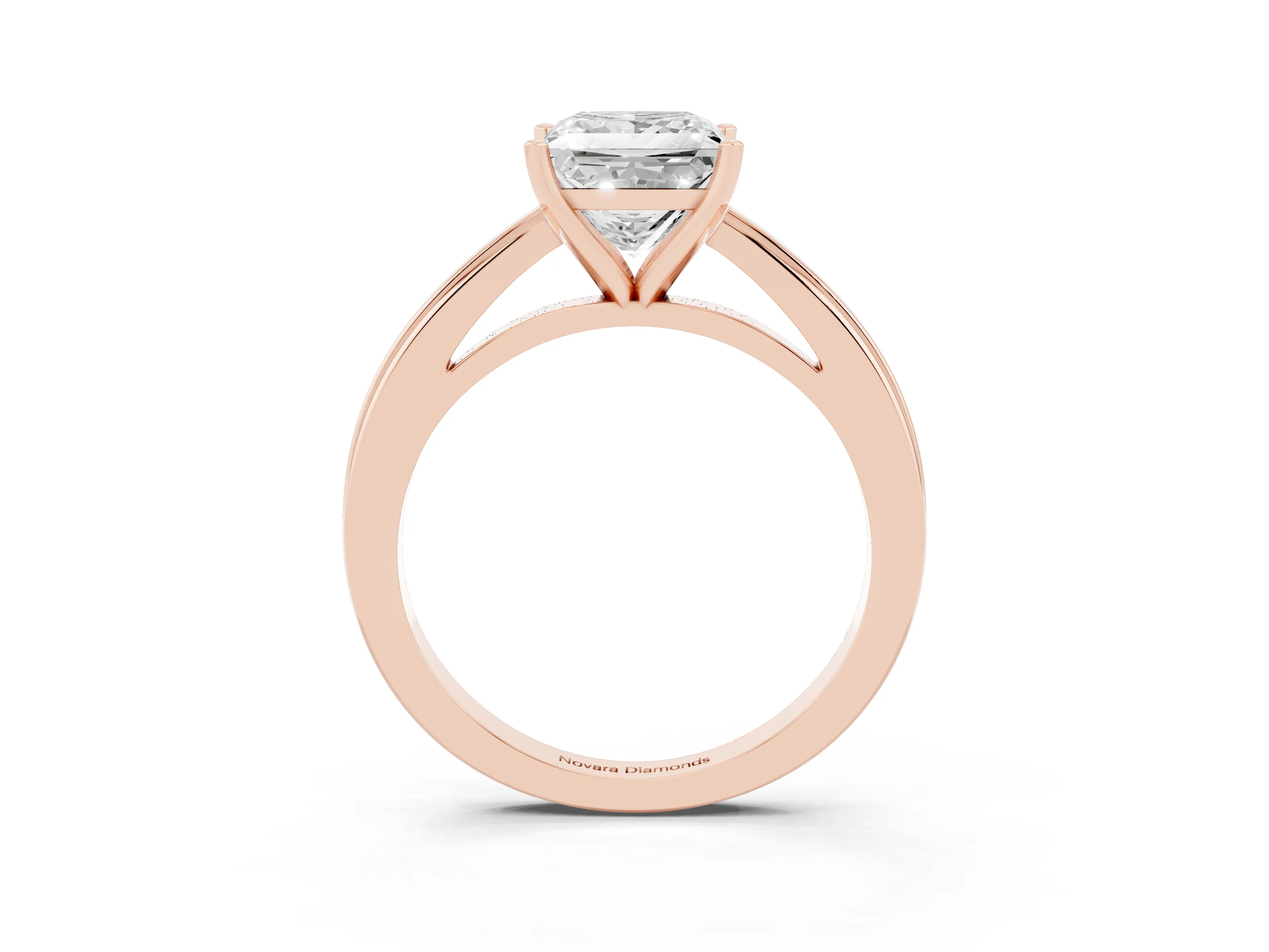 Princess Cut Diamond Solitaire Ring Set in Rose gold with Prong Setting and Classic Band