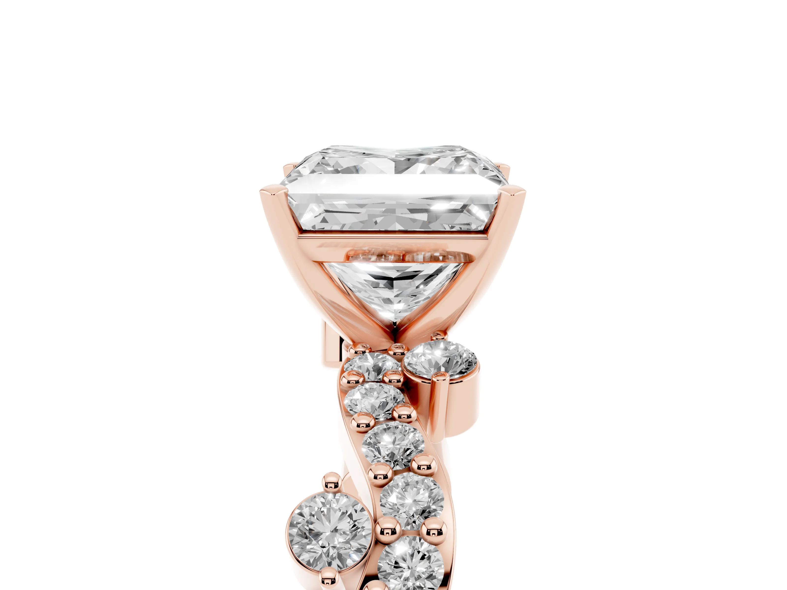 Princess Cut Diamond Solitaire Twisted Band Set in Rose gold with Pavé Setting
